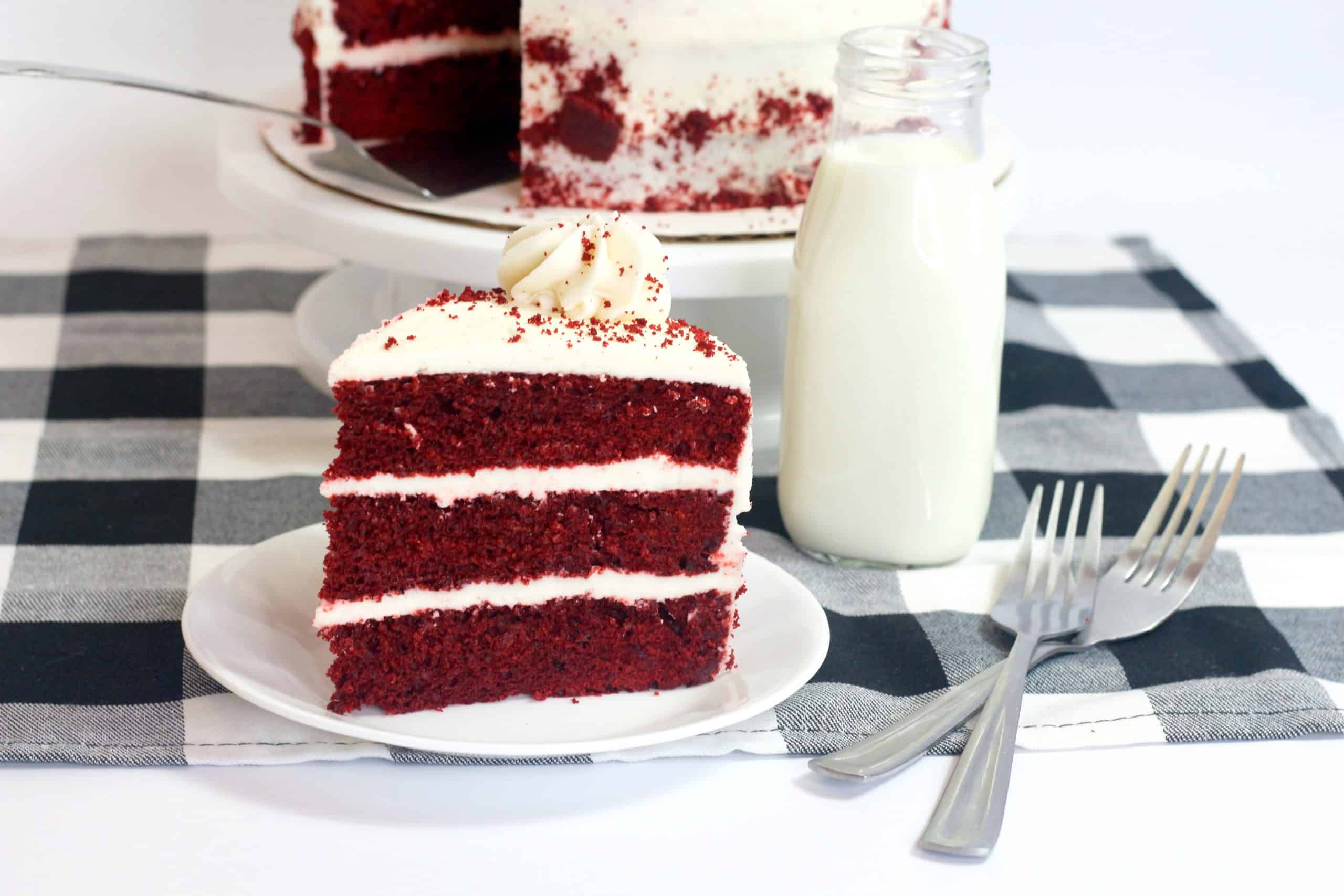 Can You Make Red Velvet Cake In A Bundt Pan
