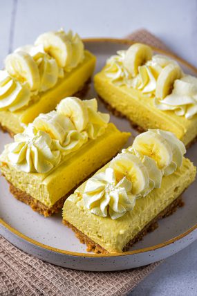 Banana Cream Cheesecake Bars Sweet Pea S Kitchen