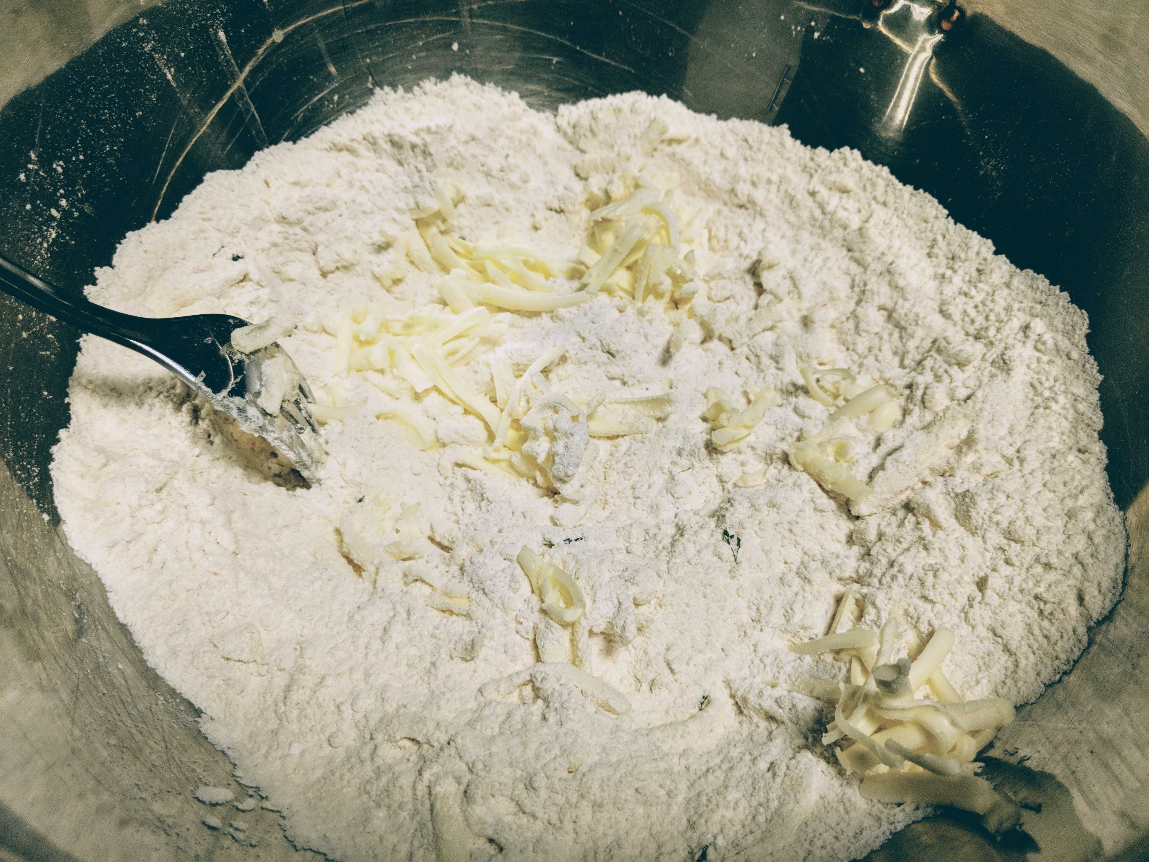 cheese in flour