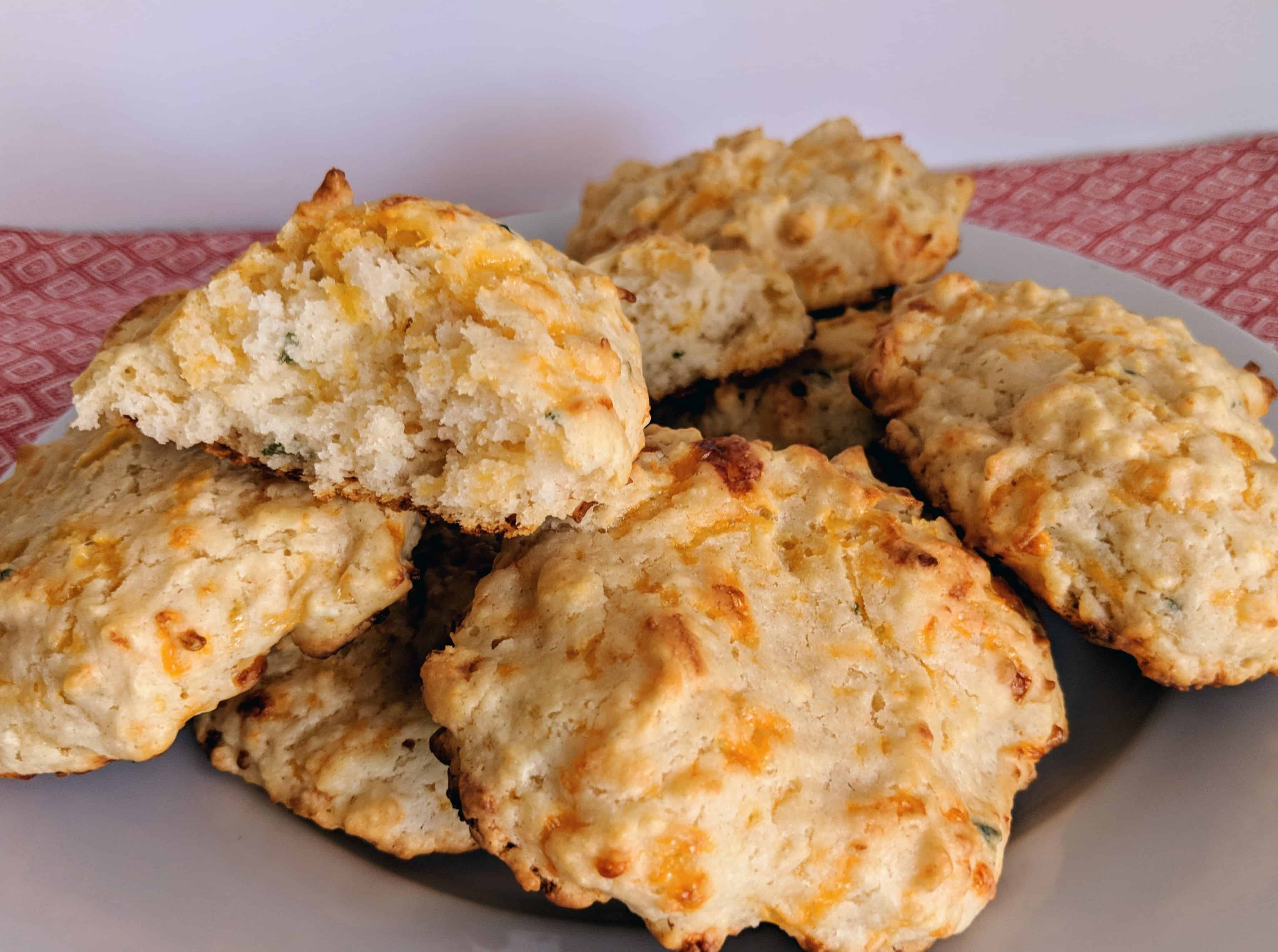 Cheesy Quick Biscuits Recipe