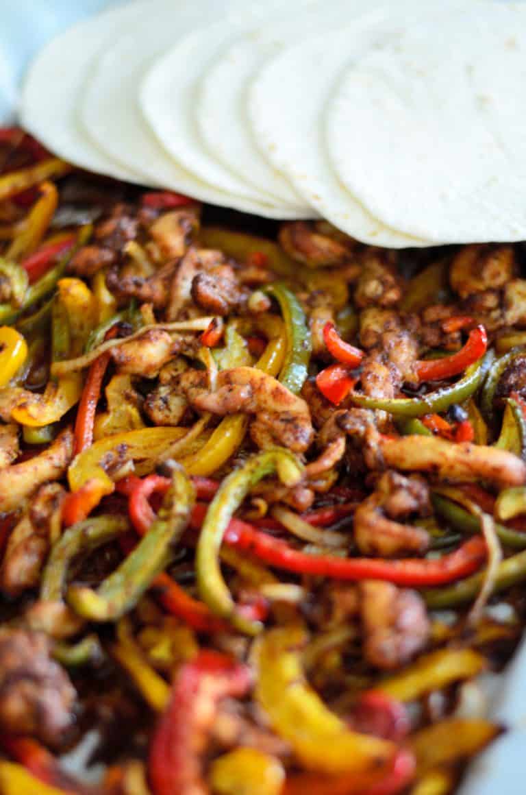 One Pan/Sheet Pan Chicken Fajitas - Sweet Pea's Kitchen