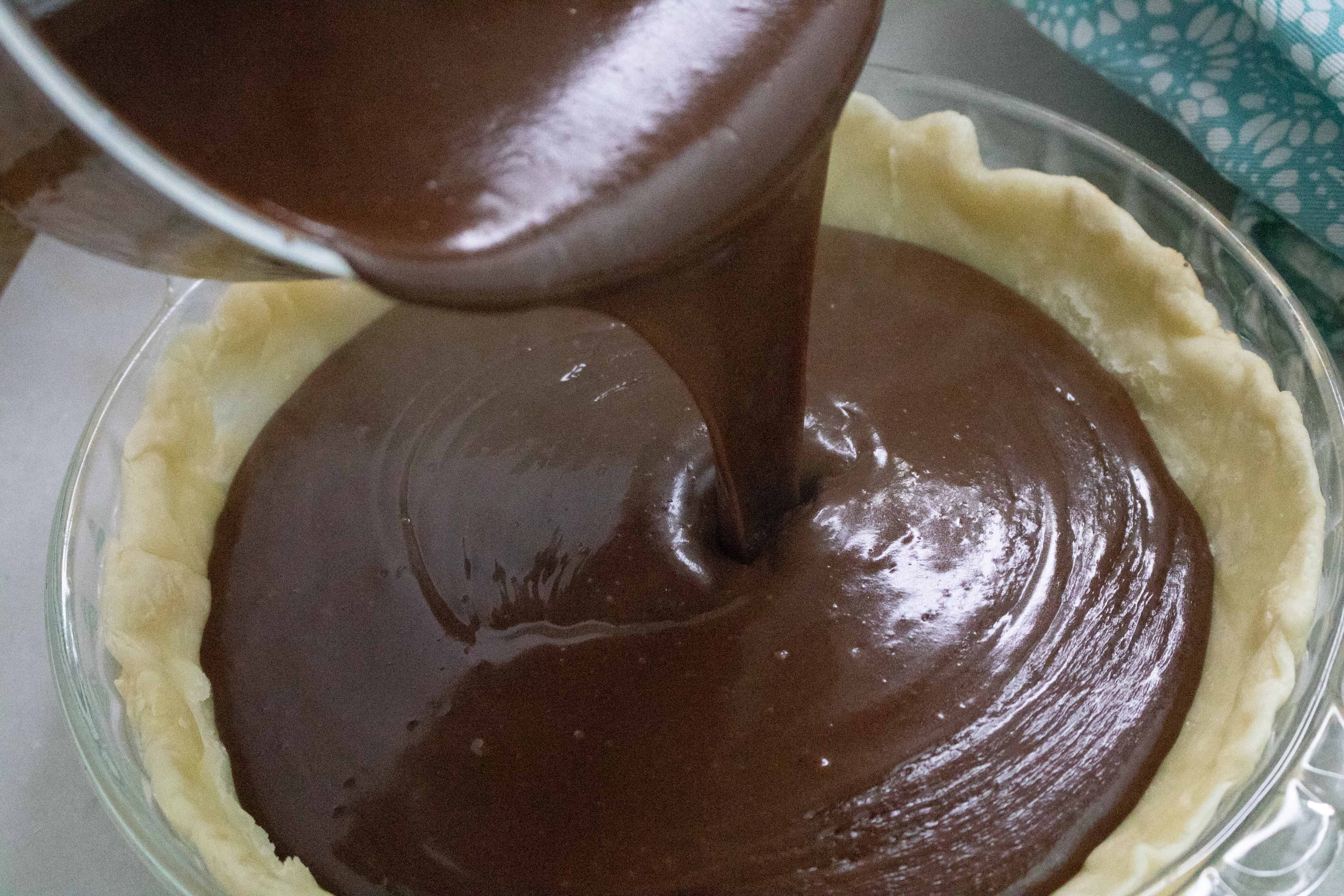 chocolate pie filling in a pie crust