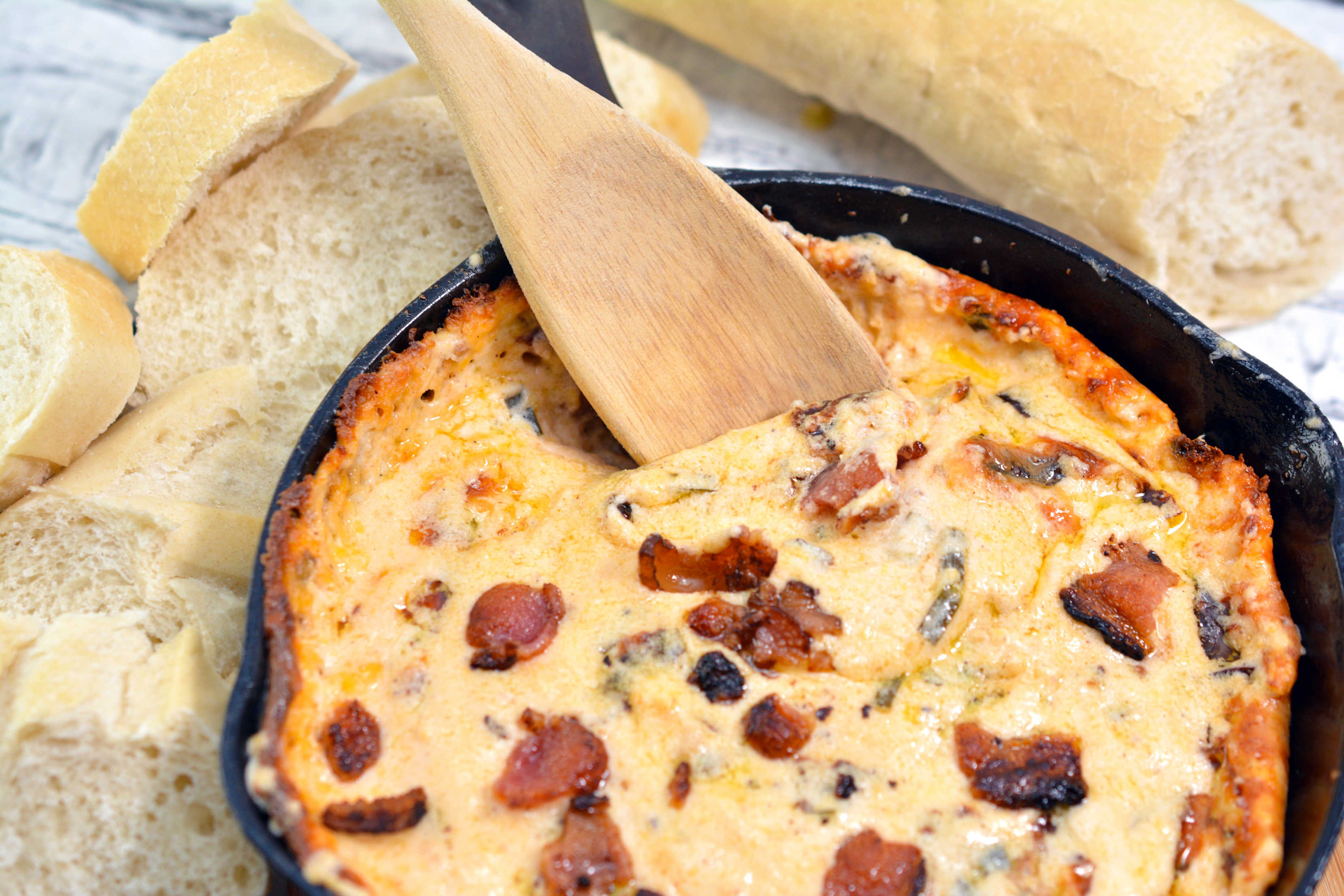 ooey gooey bacon cheese dip