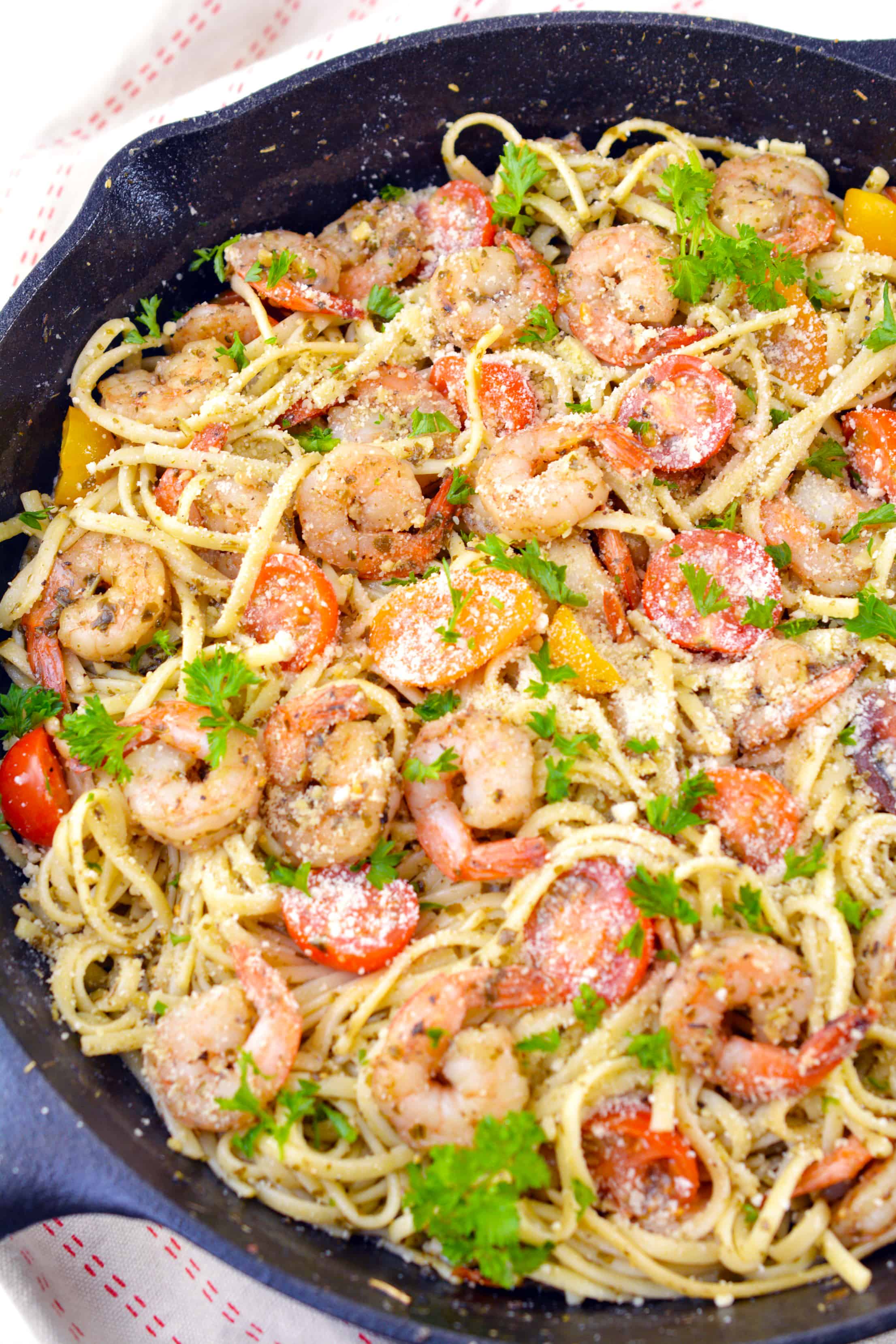 Shrimp Pesto Pasta in a cast iron pan