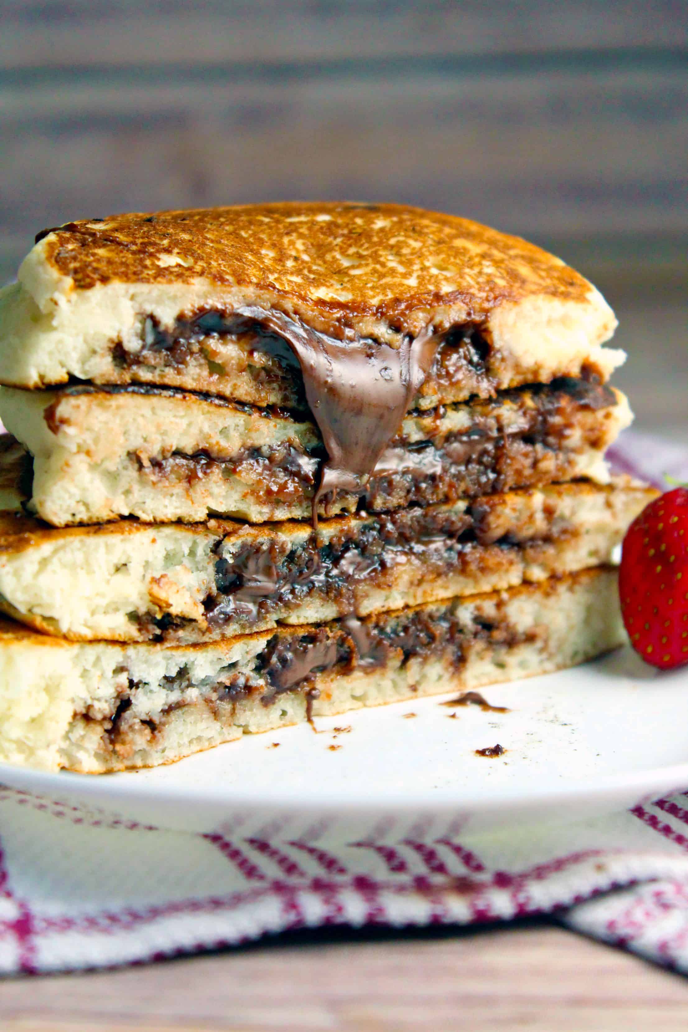 Nutella Pancakes Recipe - Stuffed Nutella Pancakes