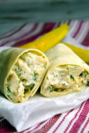 This Chicken Ranch Wrap is one of the easiest grilled chicken wrap recipes for a delicious and simple lunch any day of the week. It shows how to make chicken wraps with tortillas in a very simple, 4 ingredient way. #chicken #ranch #wrap #lunch #easy #dinner #chickenwrap #howtouseleftoverchicken
