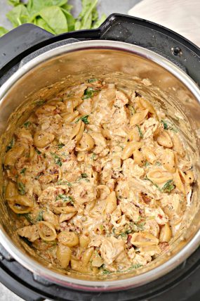Overhead picture of the chicken tuscan pasta ready inside the instant pot