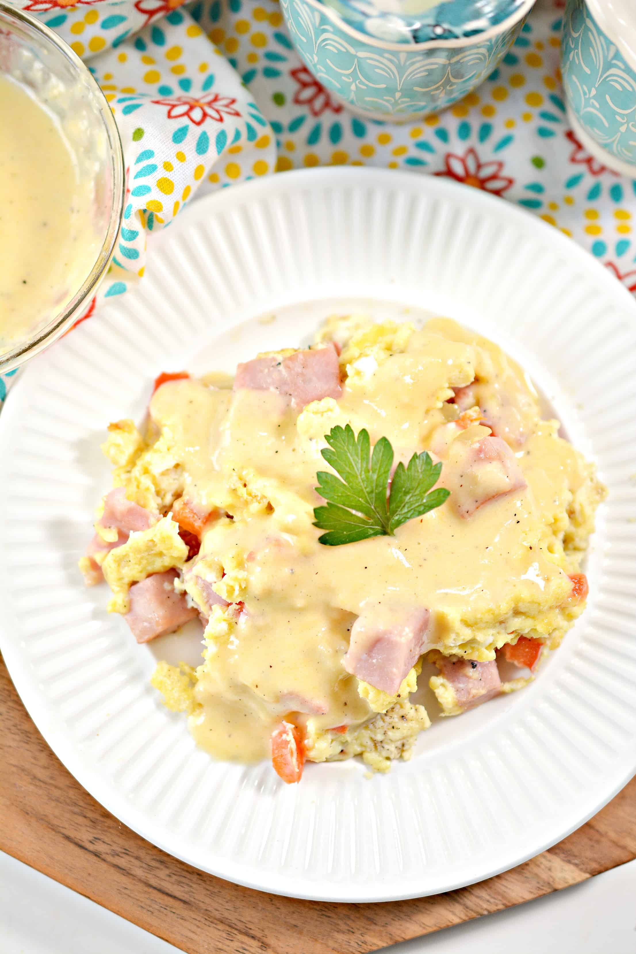 Western Omelet Egg Scramble with Cheese Sauce