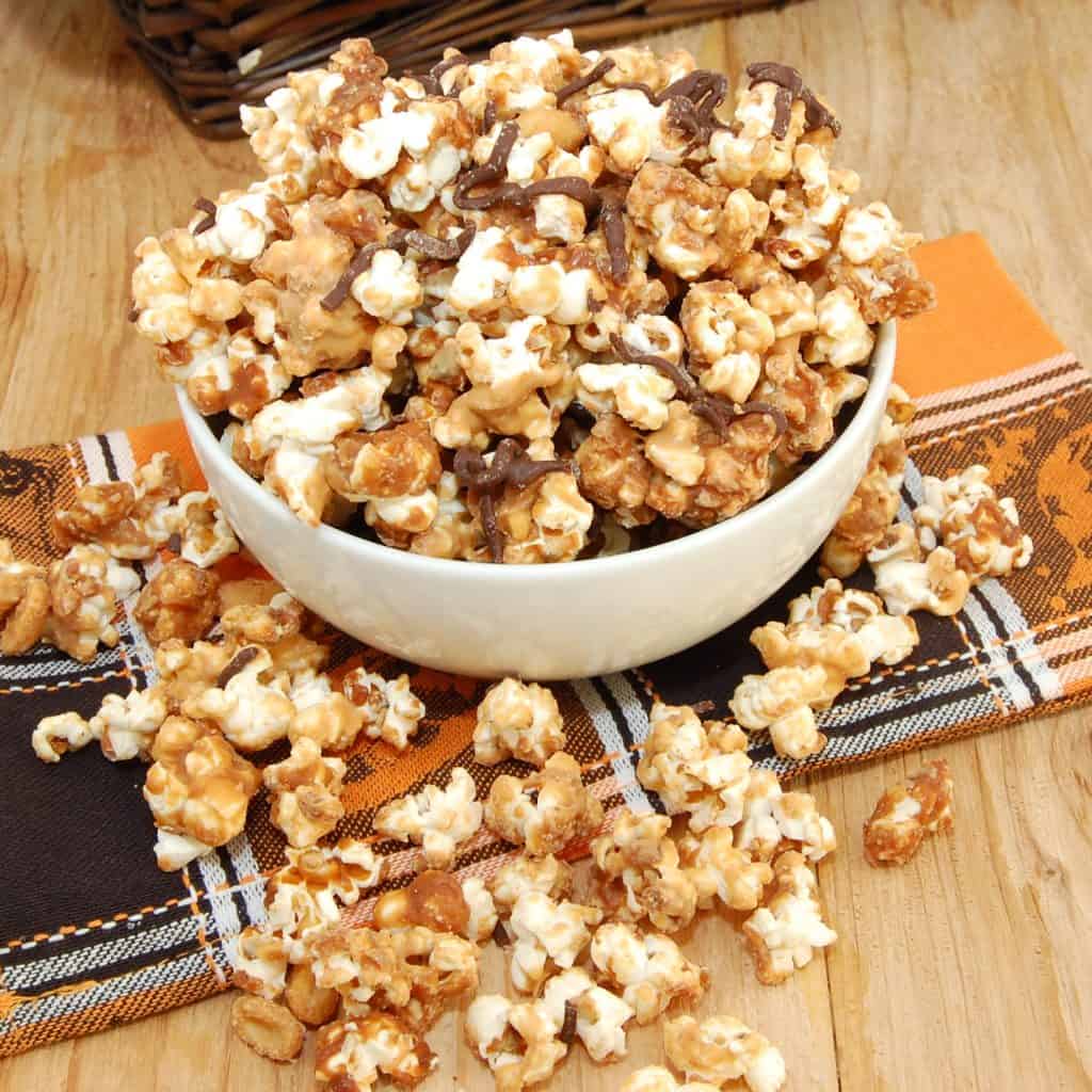 Peanut Butter Cup Caramel Corn - Sweet Pea's Kitchen