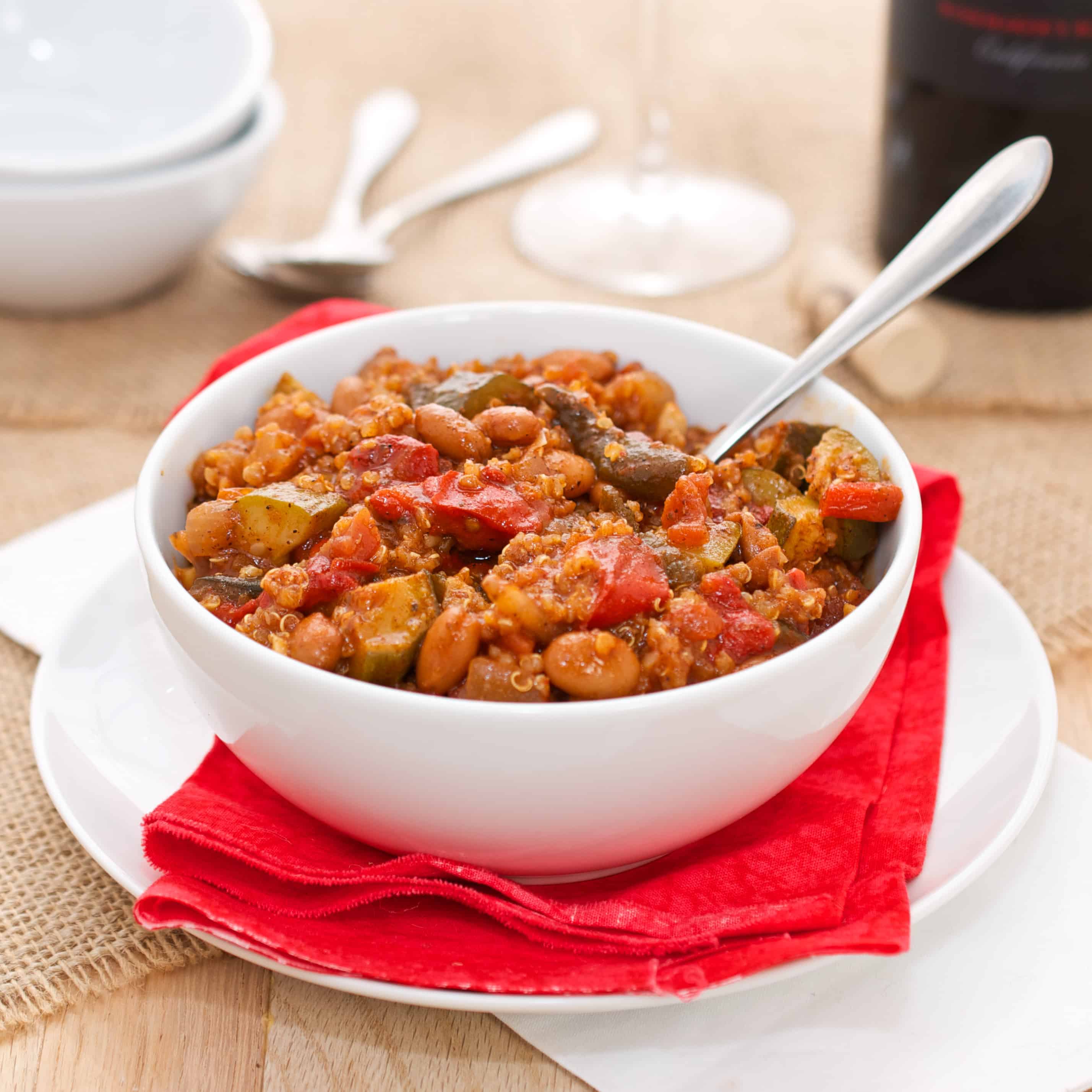 Quinoa and Roasted Pepper Chili