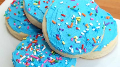 Soft lofthouse style deals frosted sugar cookies