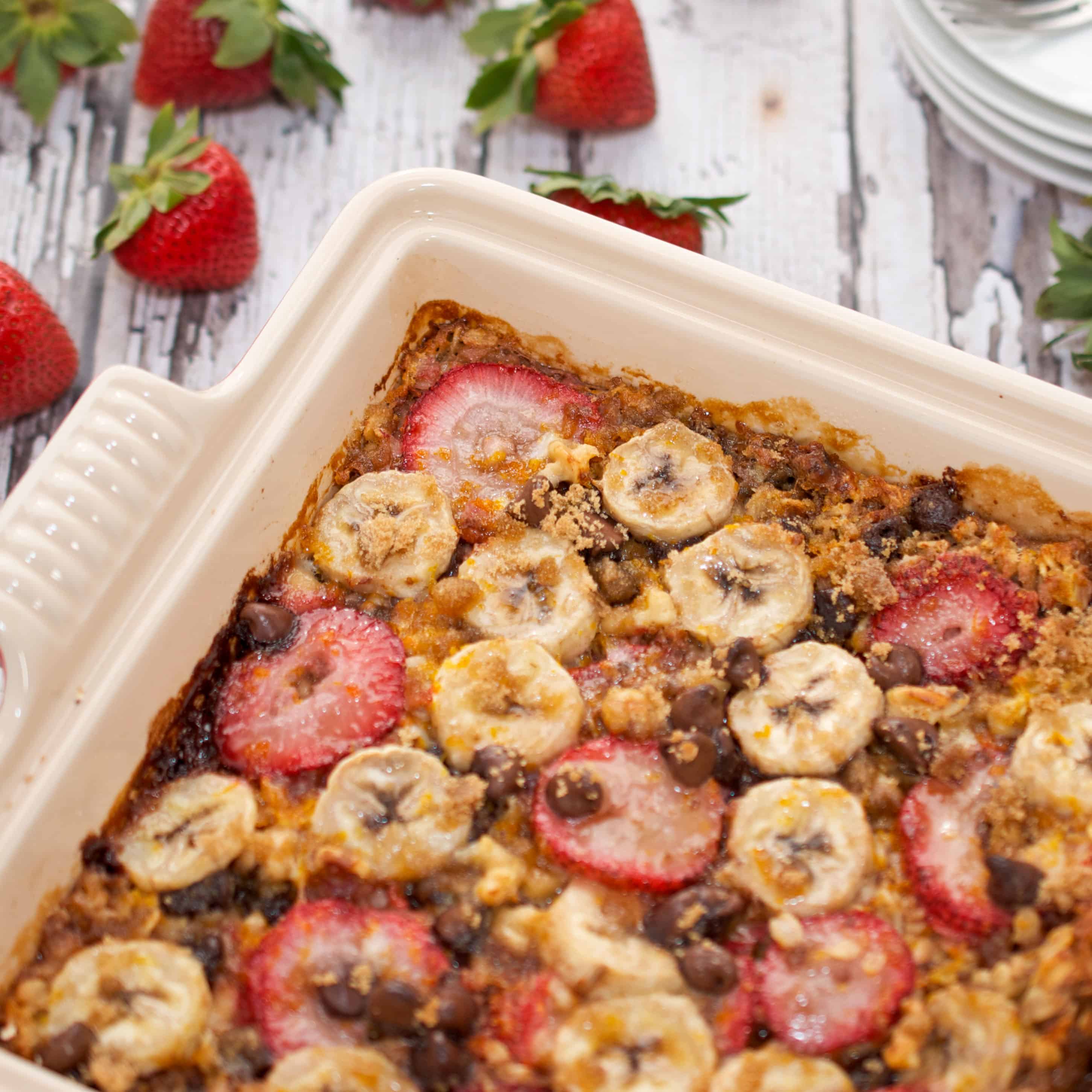 Strawberry Banana Baked Oatmeal - Sweet Pea's Kitchen