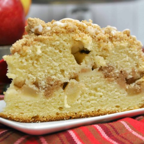 Delicious Apple Crumb Cake Recipe - Sweet Pea's Kitchen