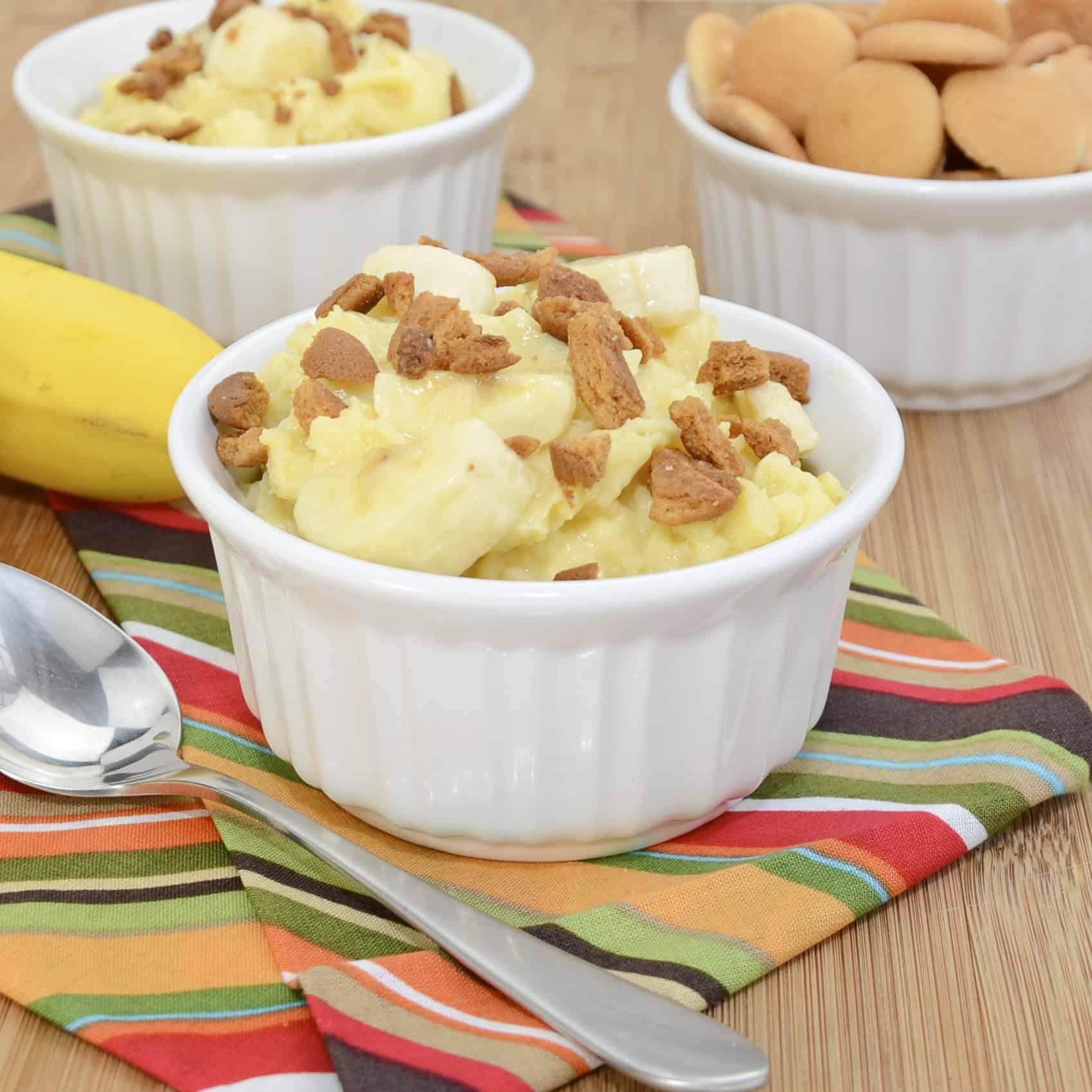 Banana Pudding with Vanilla Wafer Crumble - Sweet Pea's ...