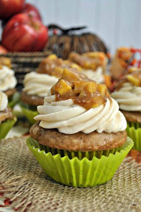 Apple Cupcakes with Apple Pie Topping