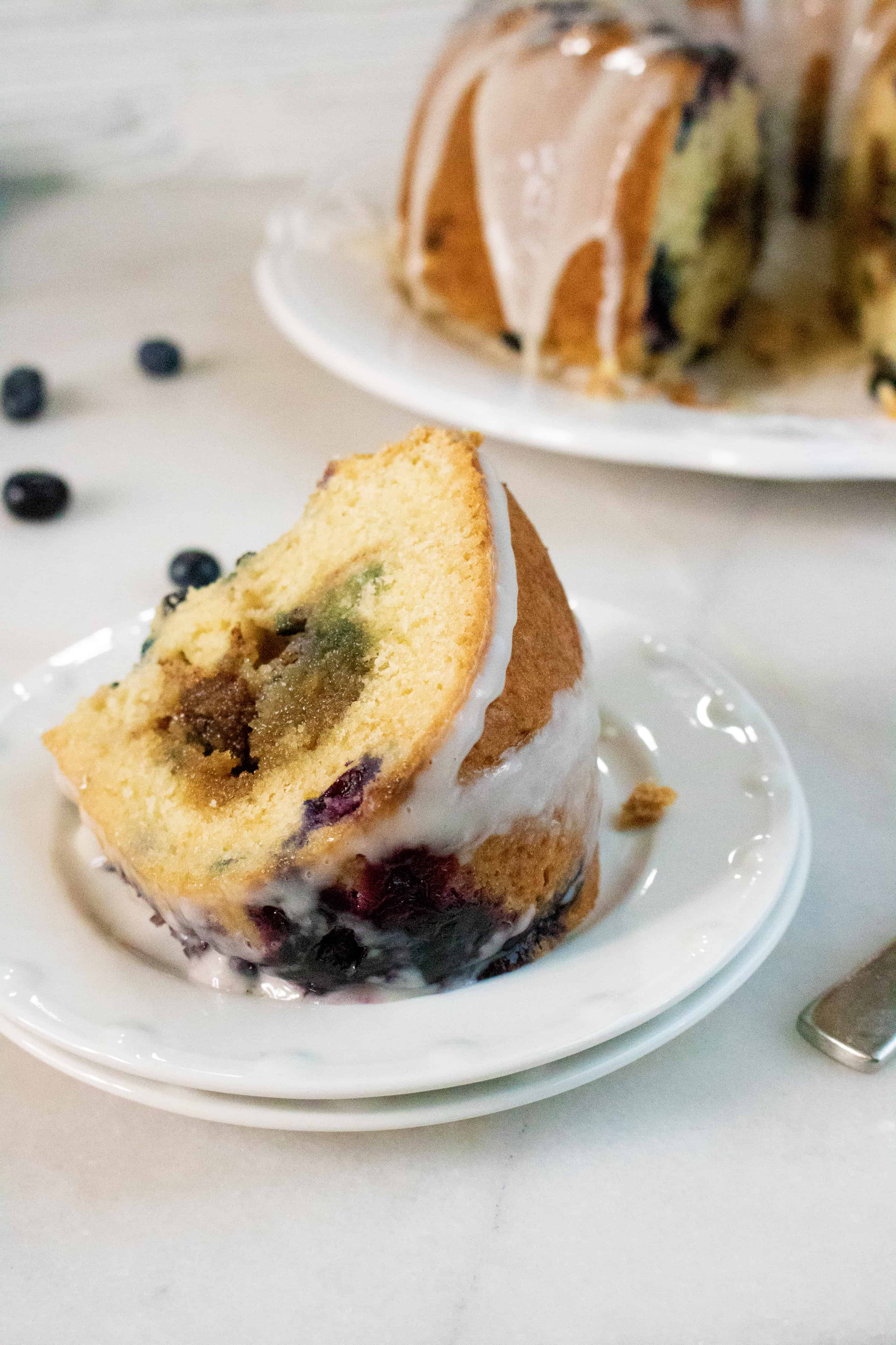 blueberry sour cream coffee cake