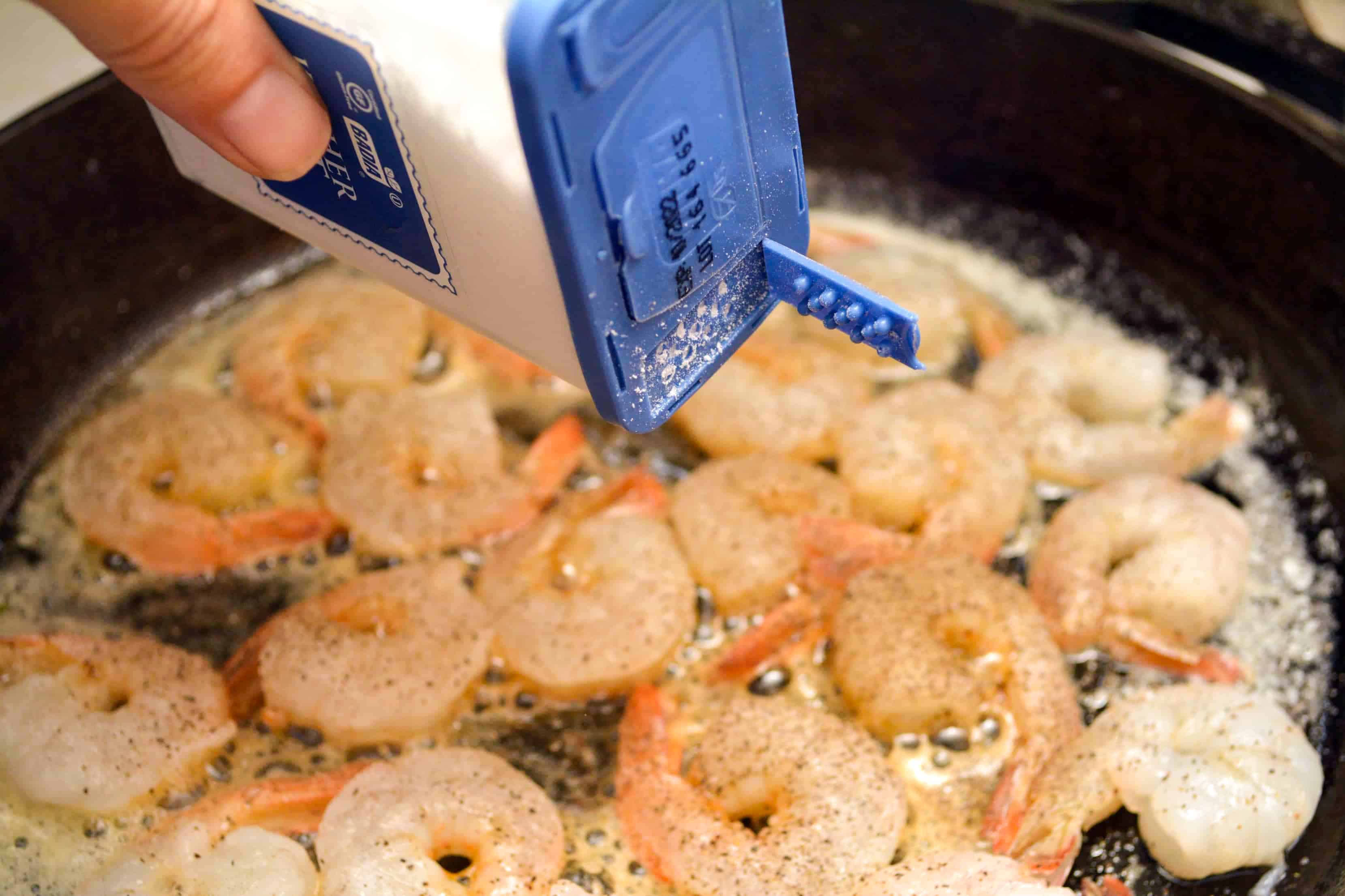 add salt to shrimp