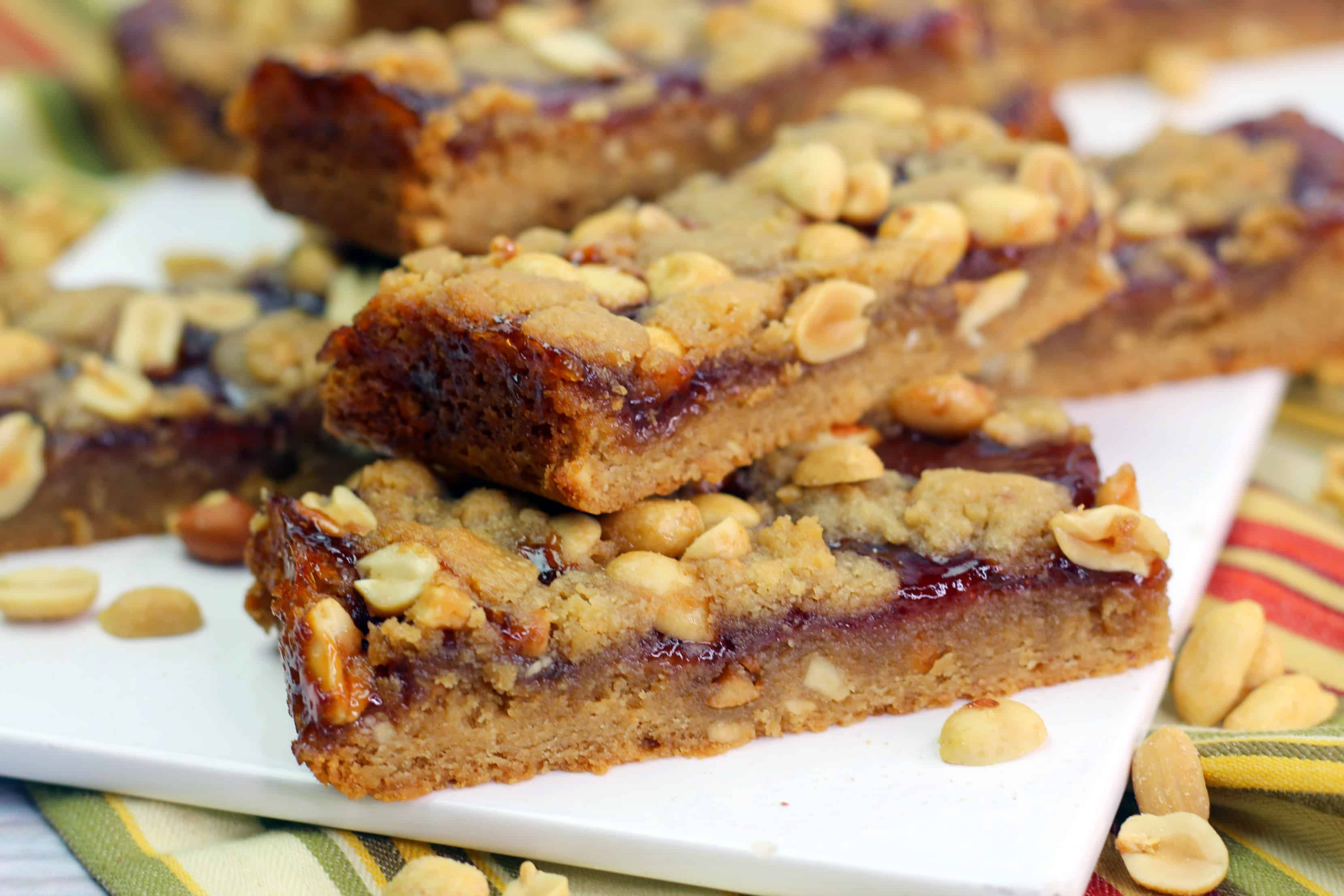 PB&J Breakfast Bars Recipe