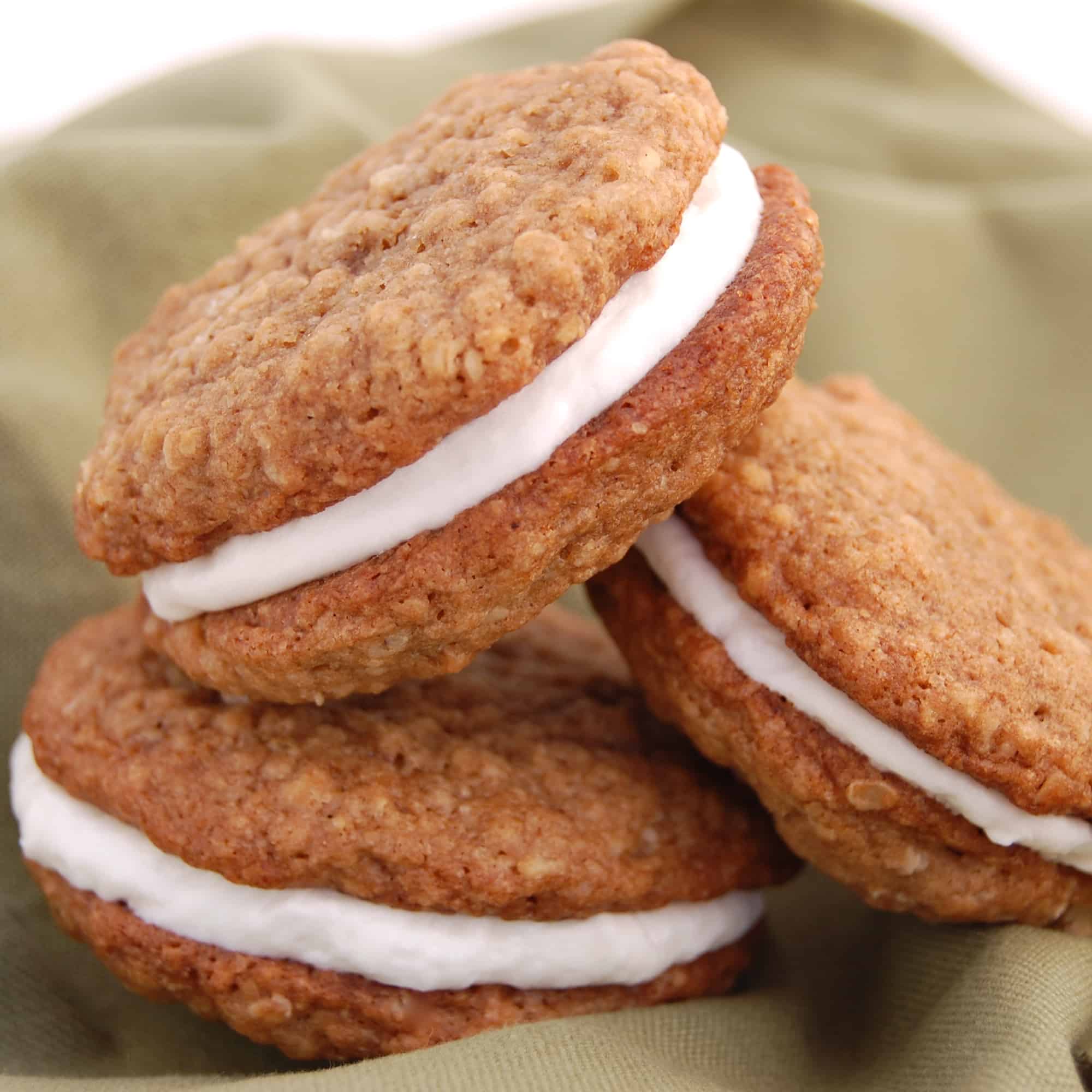 oatmeal cream pie