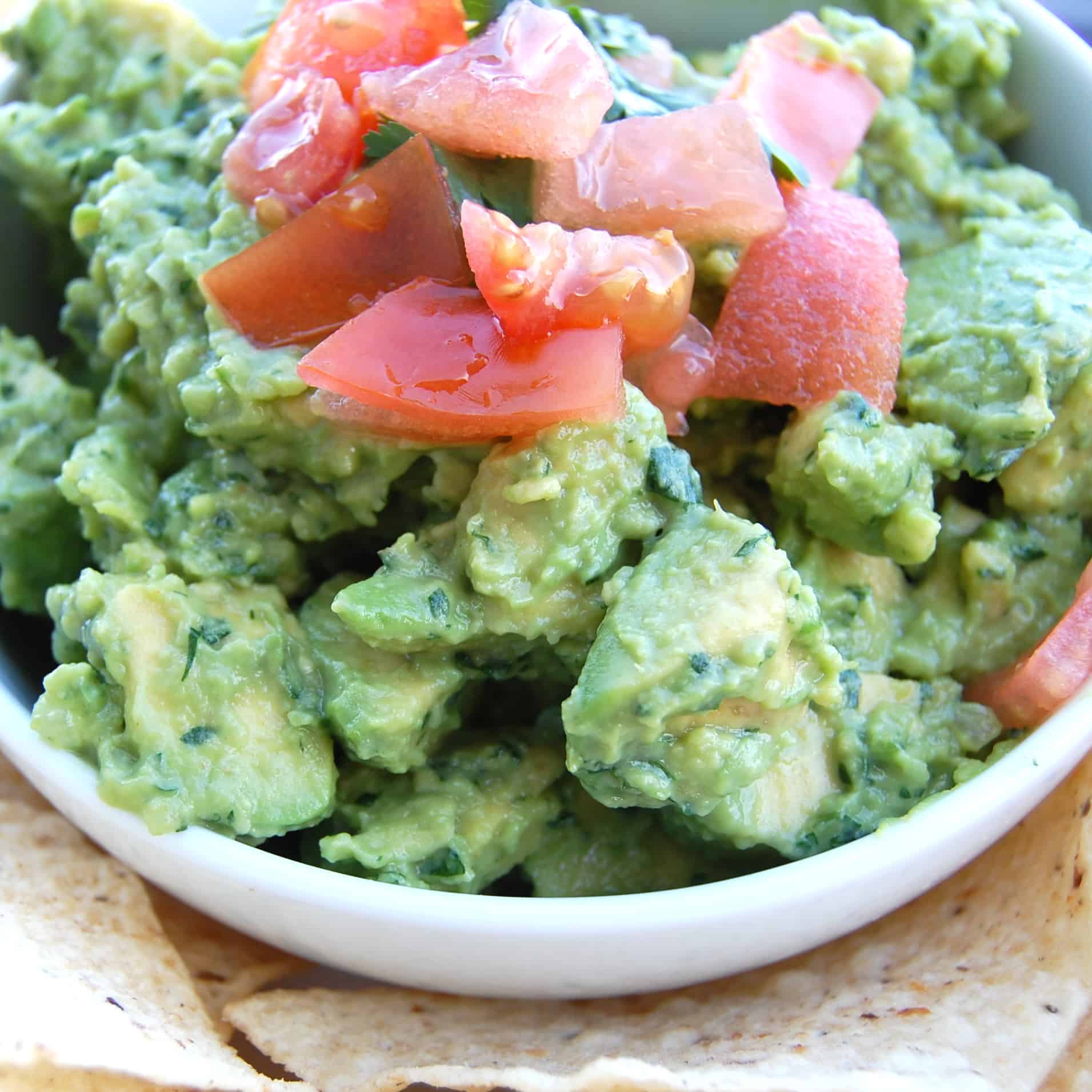 How to Make Guacamole (Easy Cilantro & Jalapeño Recipe)