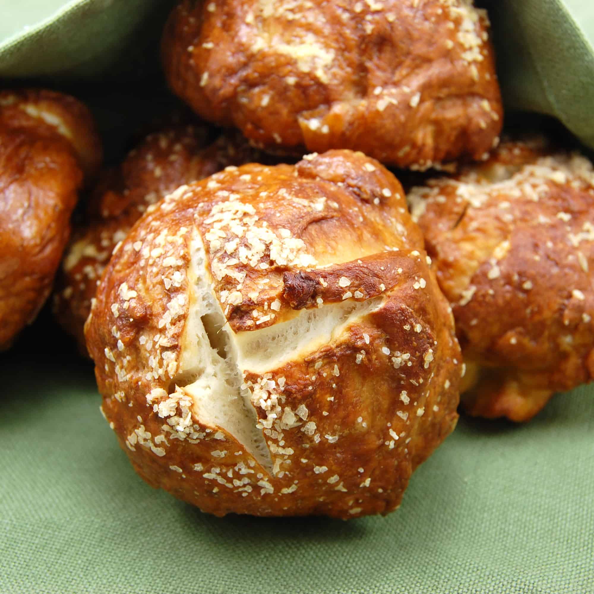 Pretzel Rolls