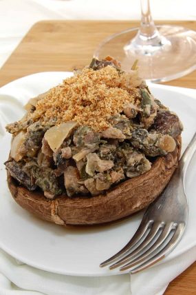 Stuffed Portobello Mushrooms with Spinach and Goat Cheese
