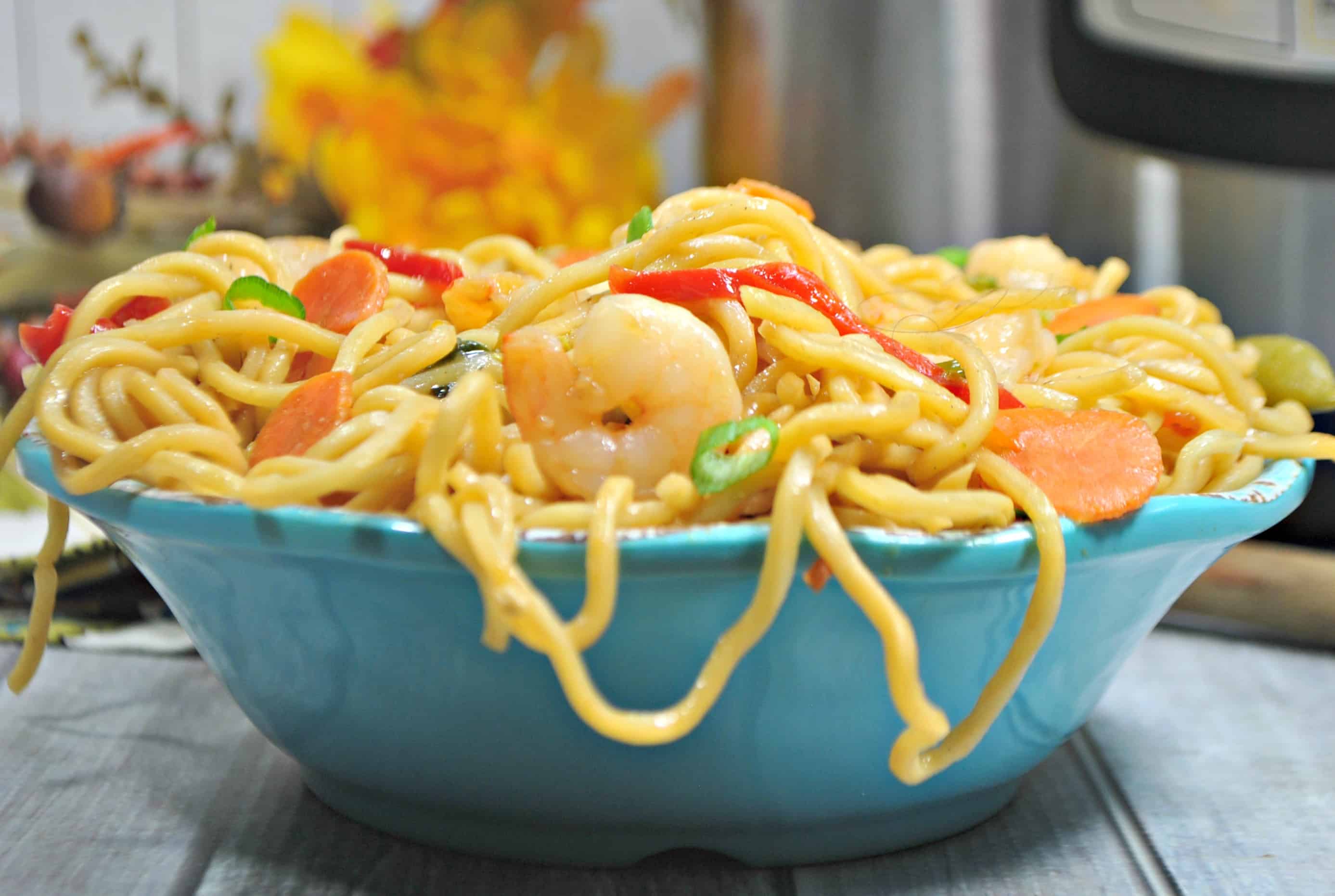  Instant Pot Shrimp Lo Mein