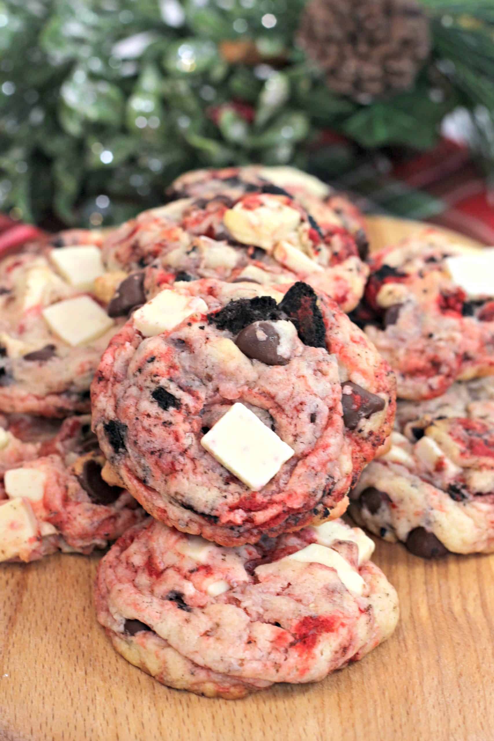 Oreo Peppermint Crunch Cookies