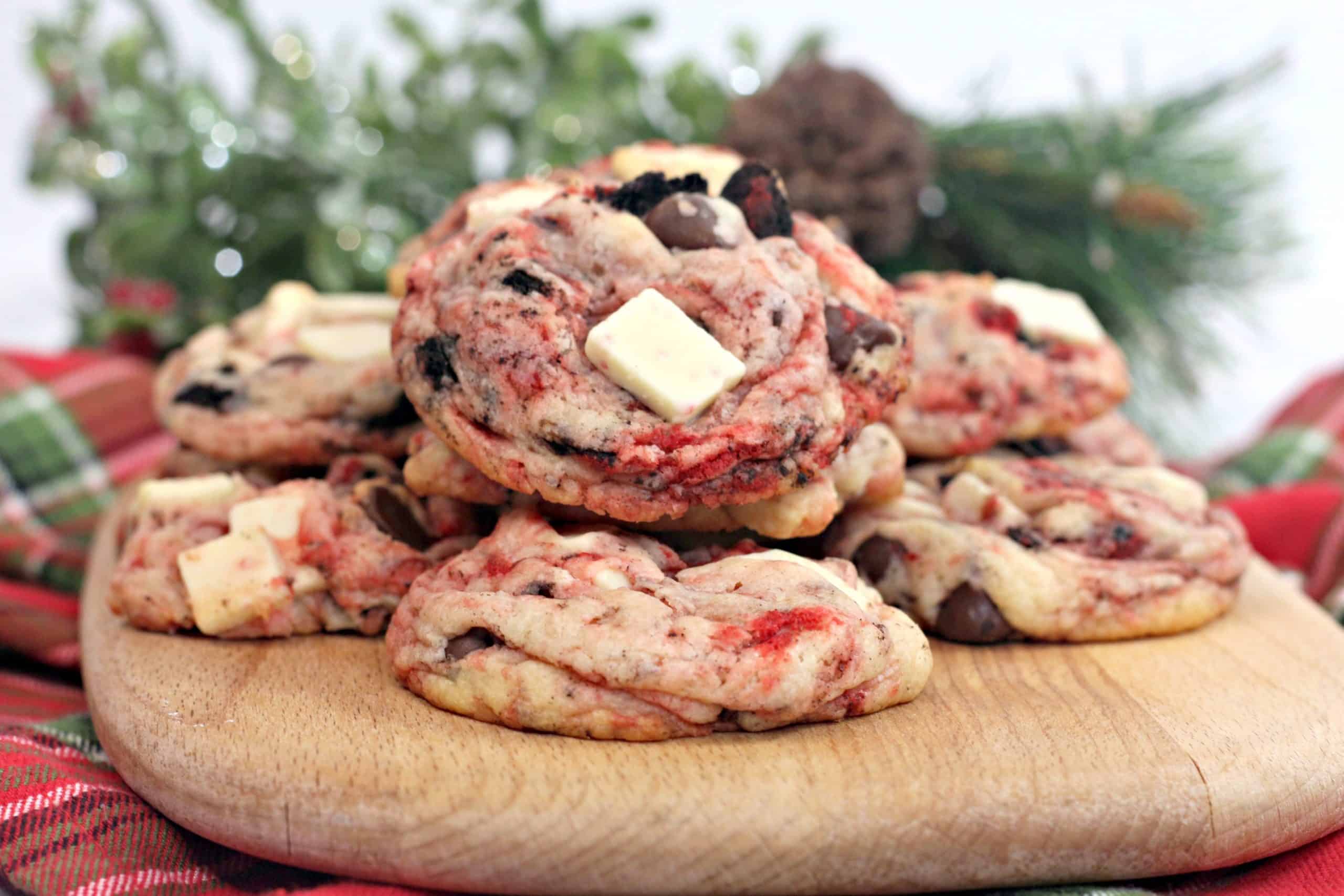 Oreo Peppermint Crunch Cookies