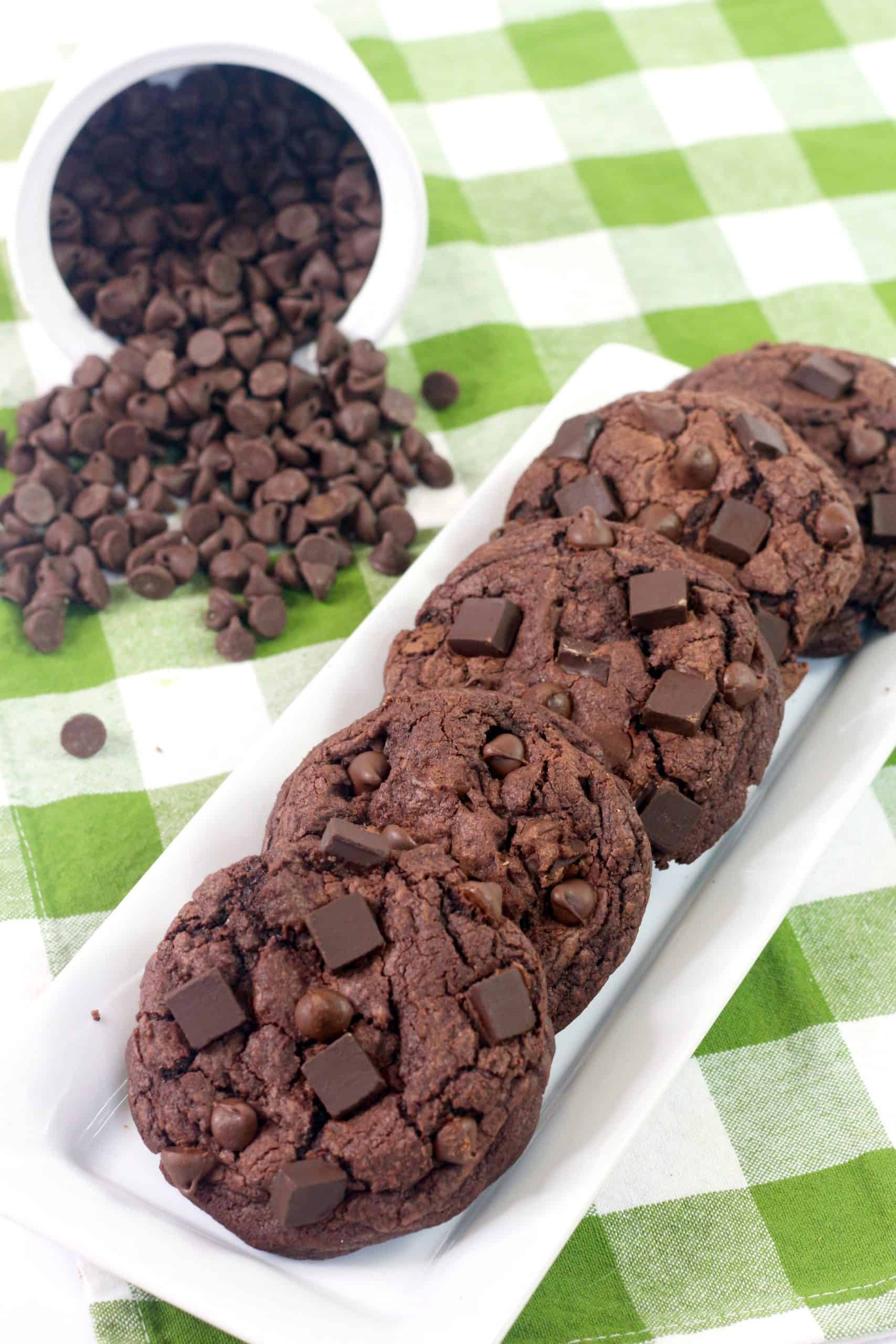 plate of levain chocolate chip cookies