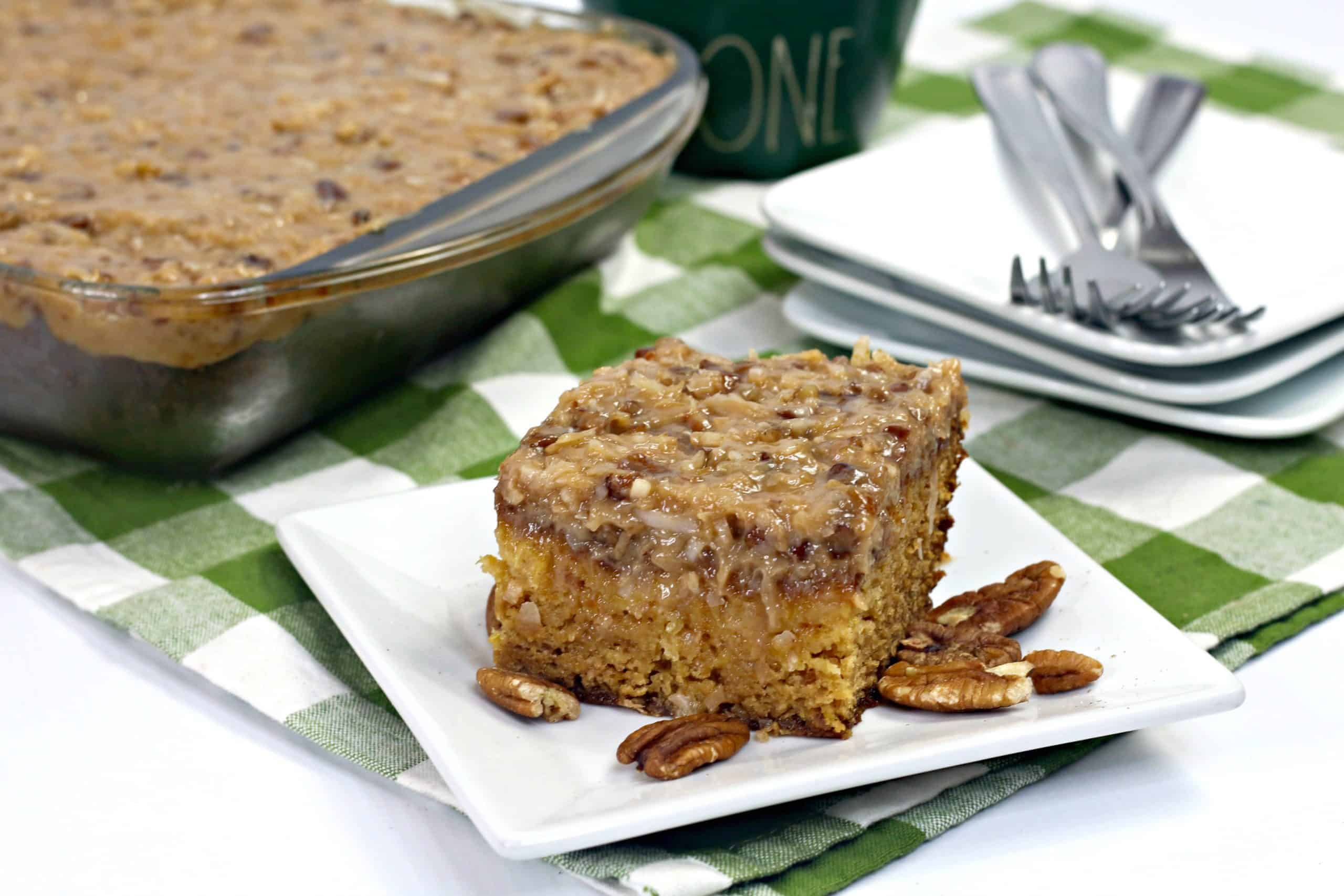 ready to eat cajun cake on plate