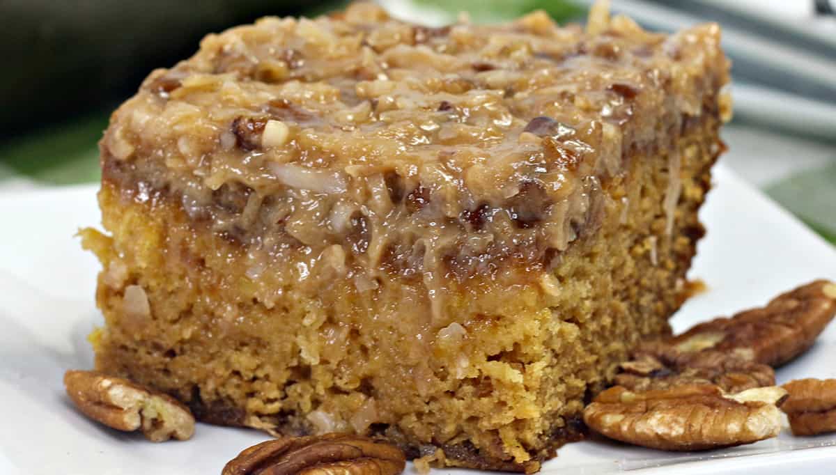 Old Fashioned Cajun Cake Recipe | Sweet Pea's Kitchen