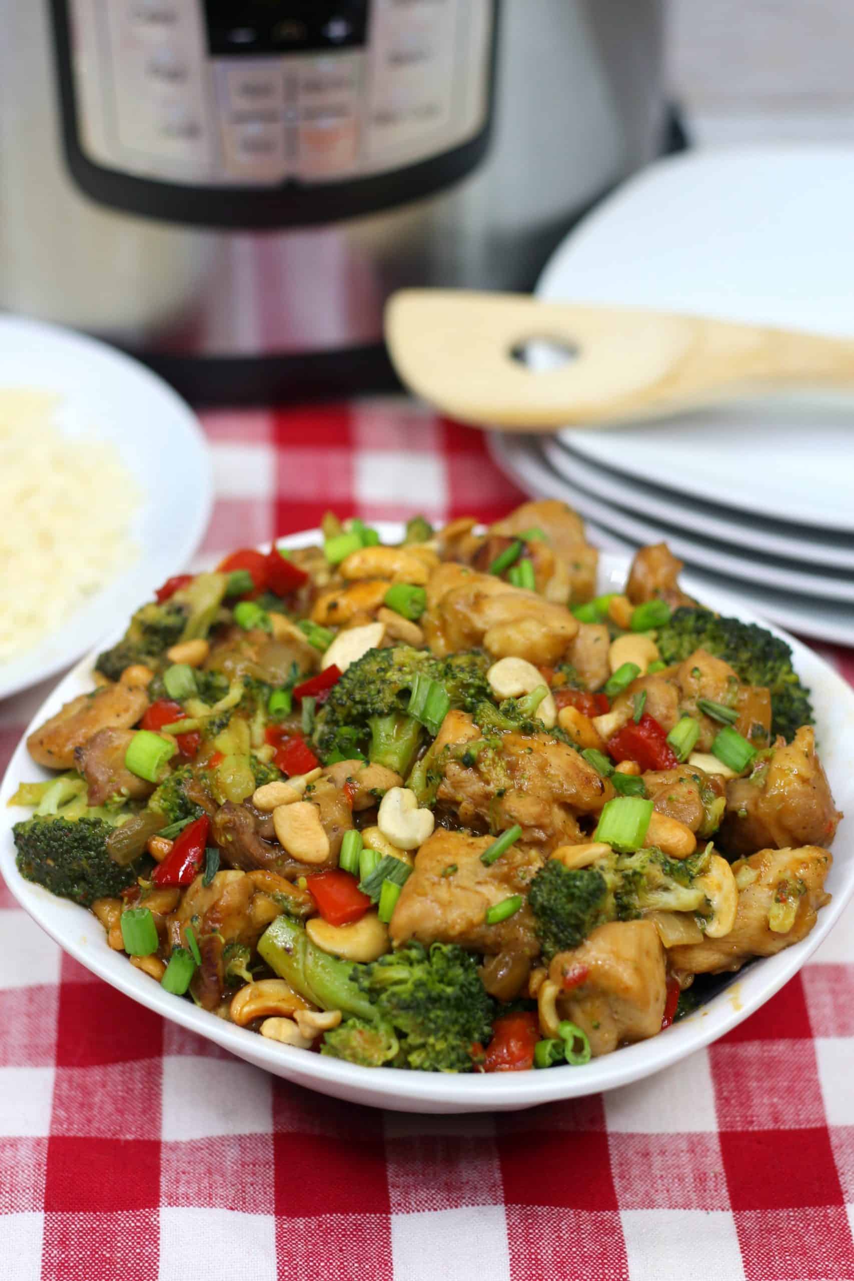 chicken cashew calories