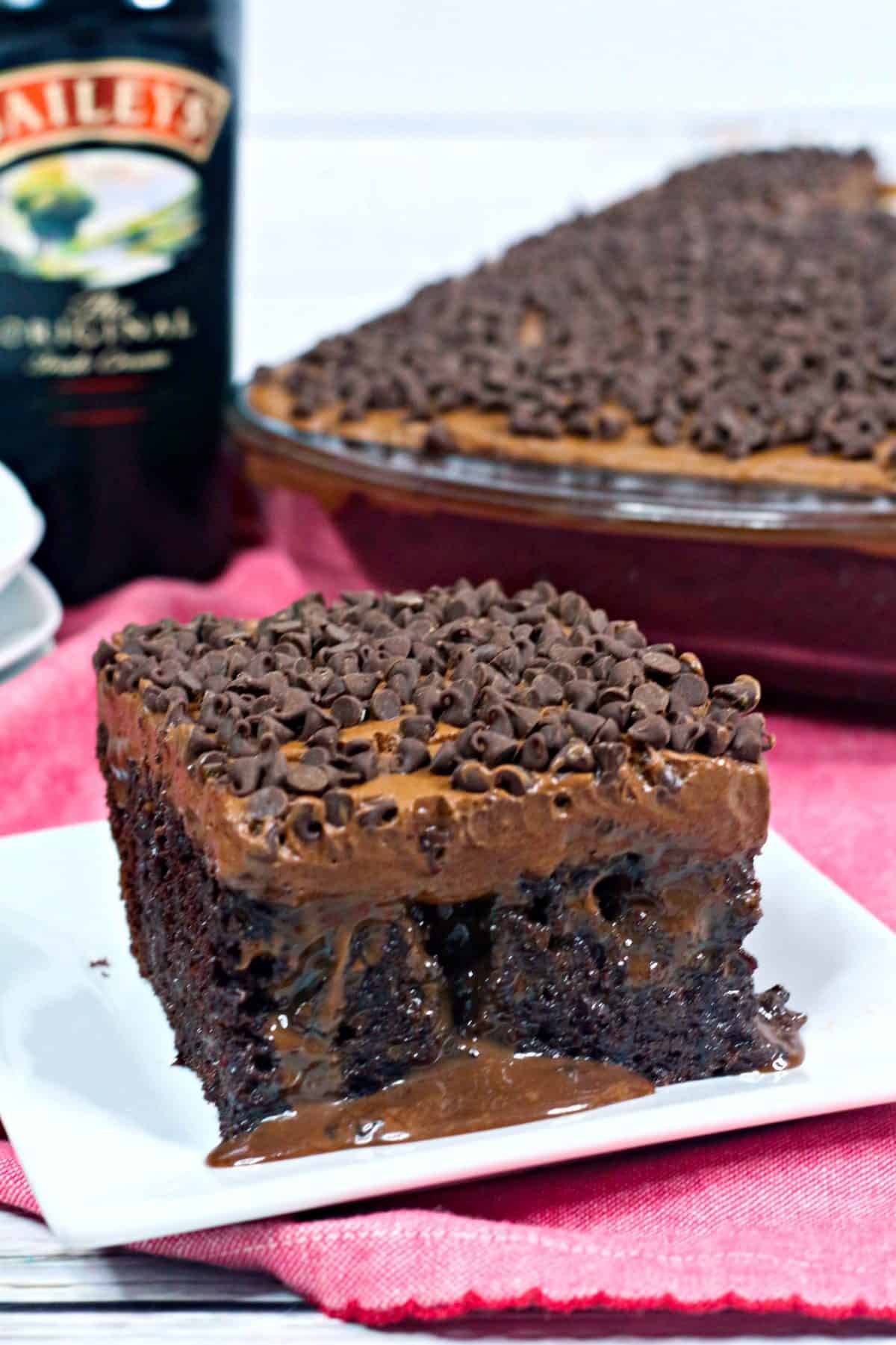 Bailey's chocolate poke cake, Bailey's Irish Cream poke cake, Bailey's cake