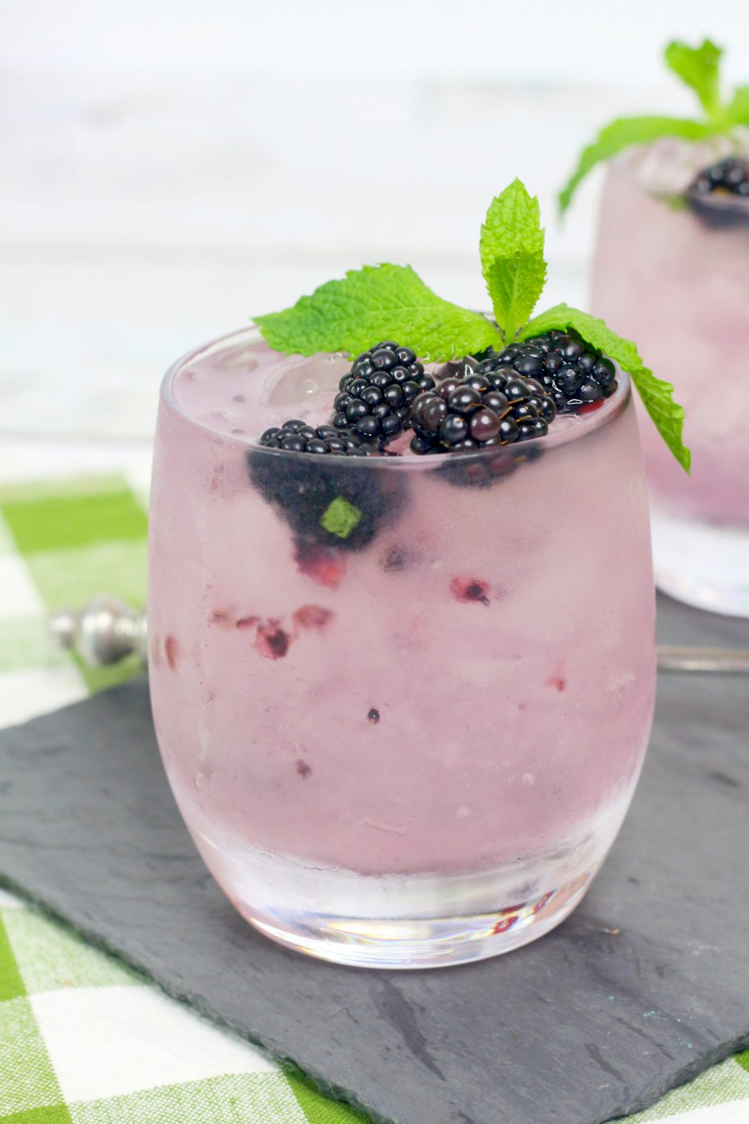 Easy Blackberry Vodka Smash Recipe - Sweet Pea's Kitchen