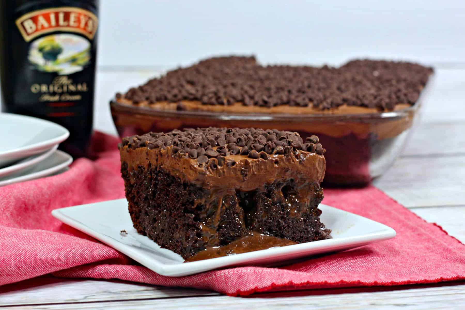 Bailey's chocolate poke cake, Bailey's Irish Cream poke cake, Bailey's cake