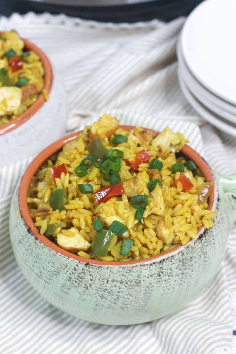 Instant Pot Arroz Con Pollo Recipe - Sweet Pea's Kitchen