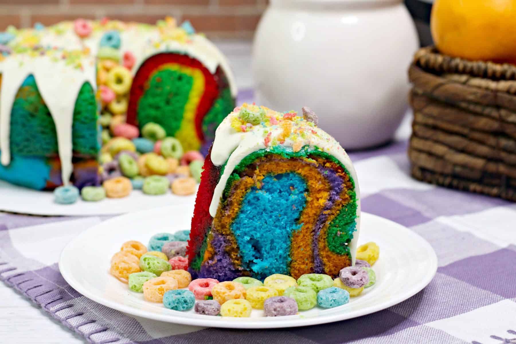 fruit loop cake, rainbow Bundt Cake