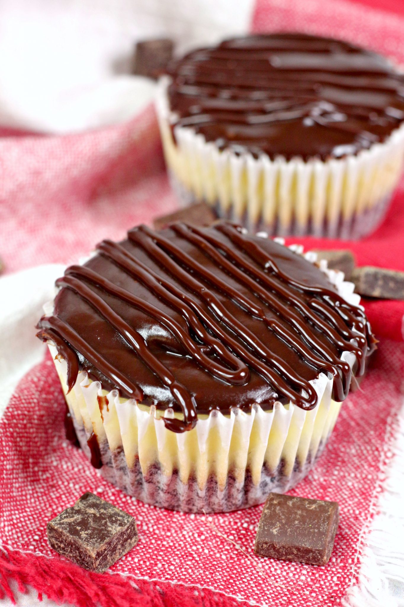 Mini Cheesecakes Topped With Chocolate Ganache Recipe - Sweet Pea&amp;#39;s Kitchen