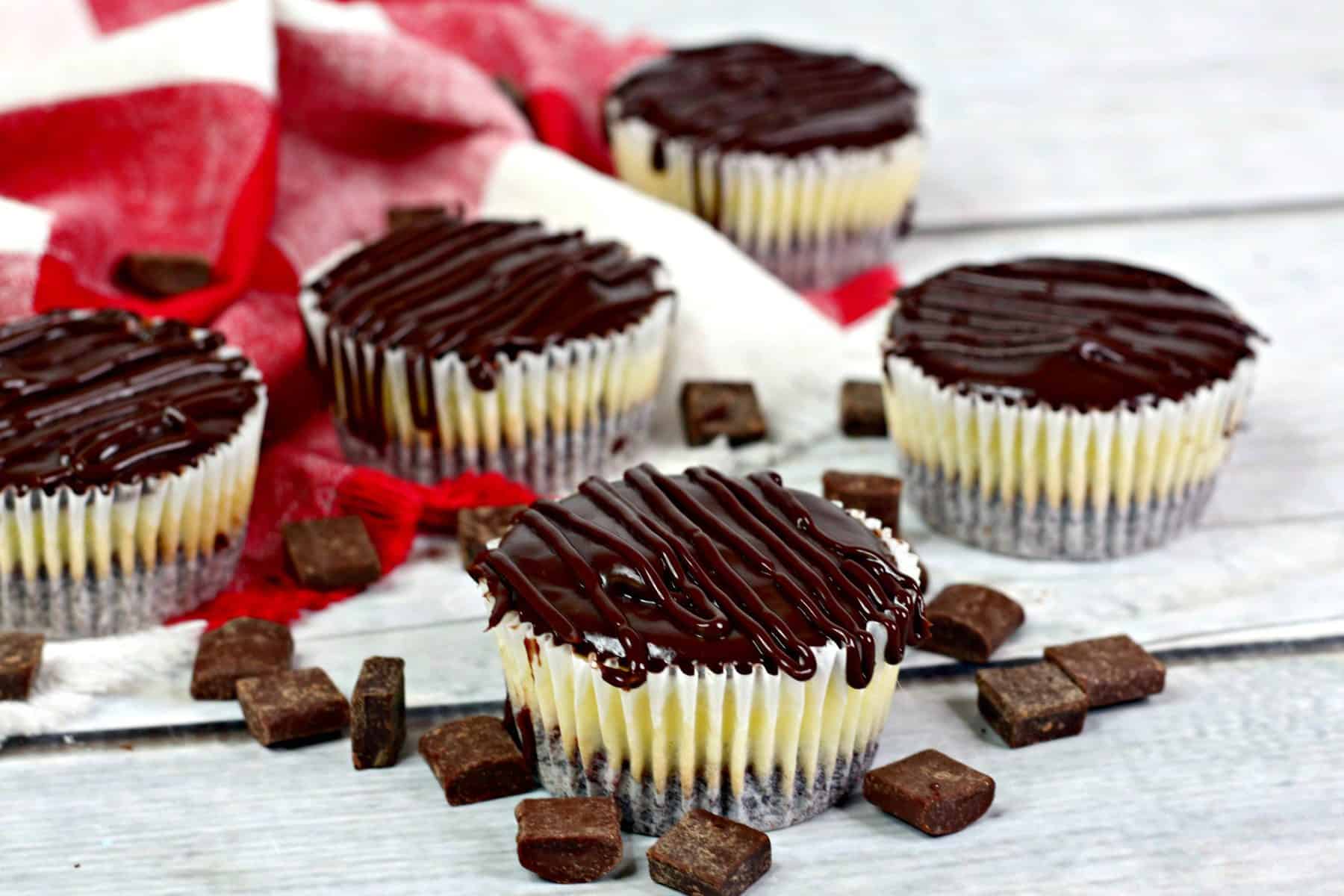 muffin tin cheesecakes, easy mini cheesecakes