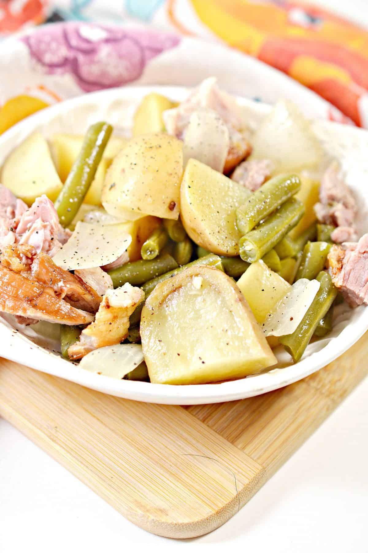 Slow Cooker Ham, Green Beans and Potatoes