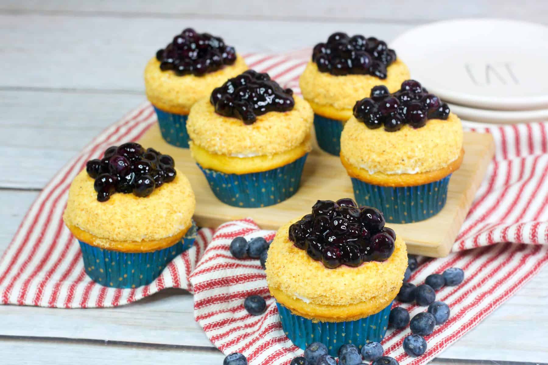 blueberry filling cupcakes, pie cupcakes