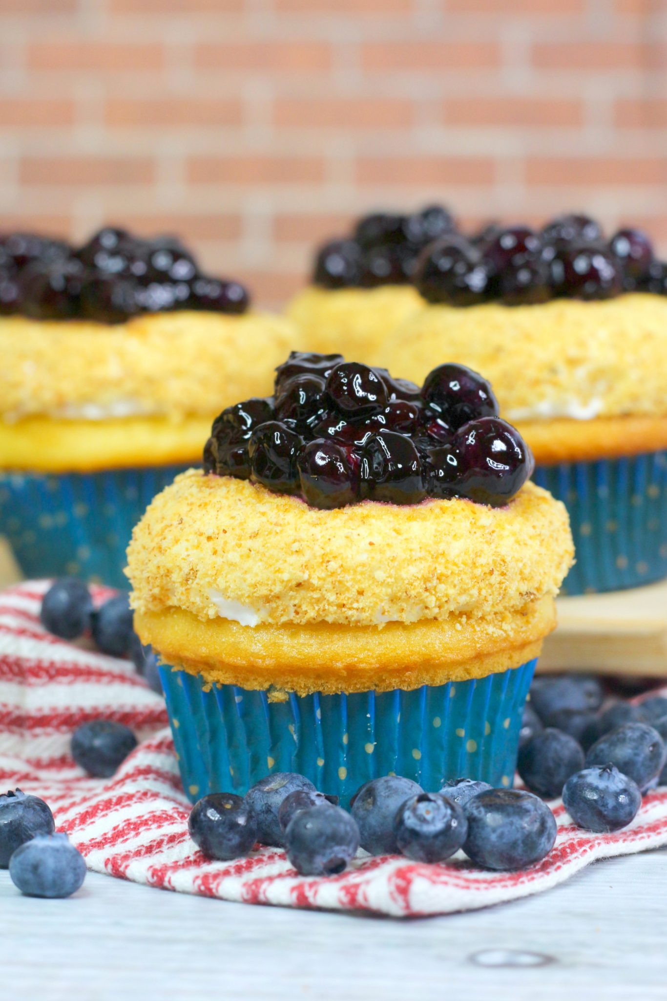 Blueberry Pie Cupcakes - Sweet Pea's Kitchen