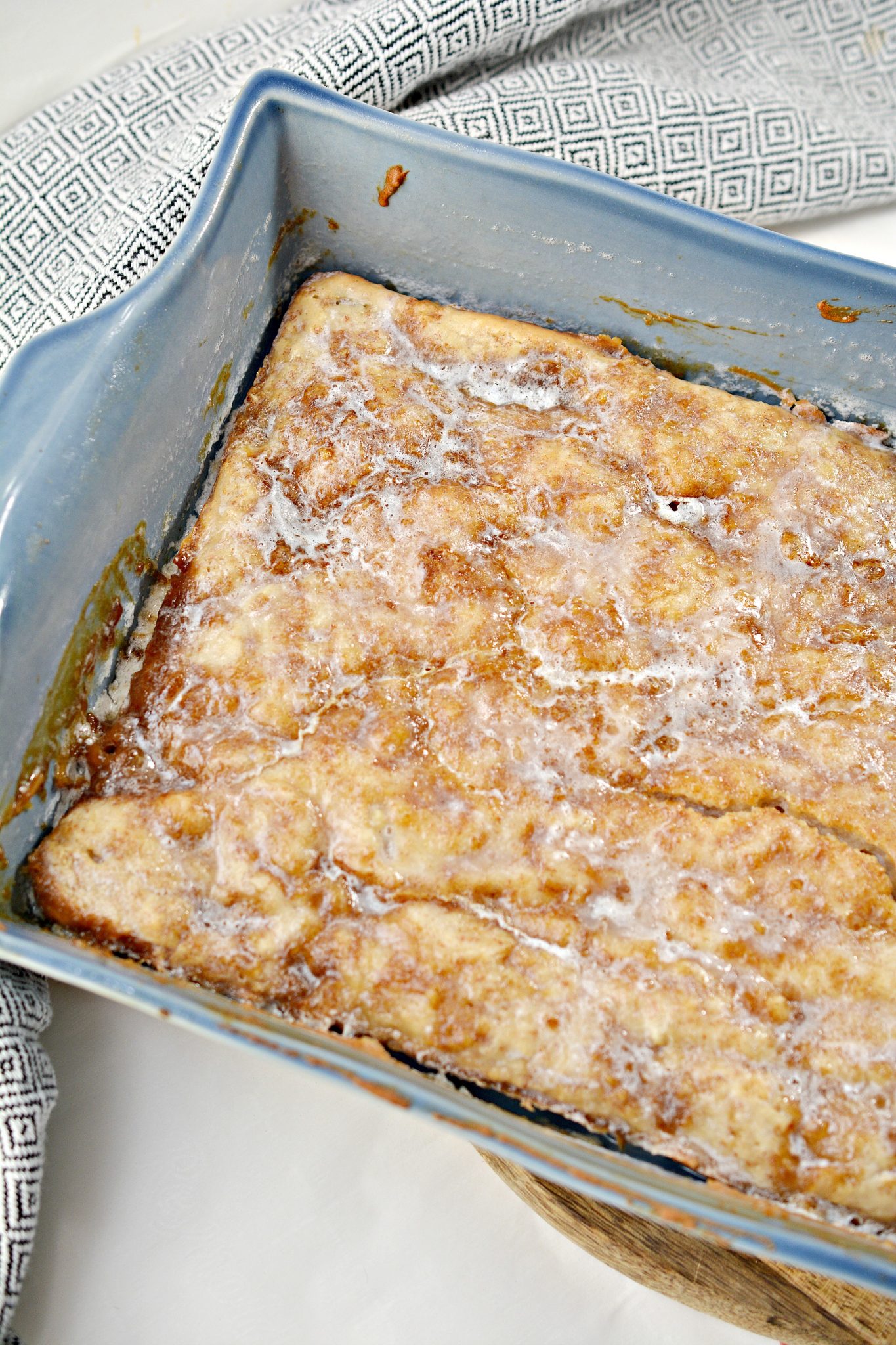 Apple Fritter Cake Recipe - Sweet Pea's Kitchen