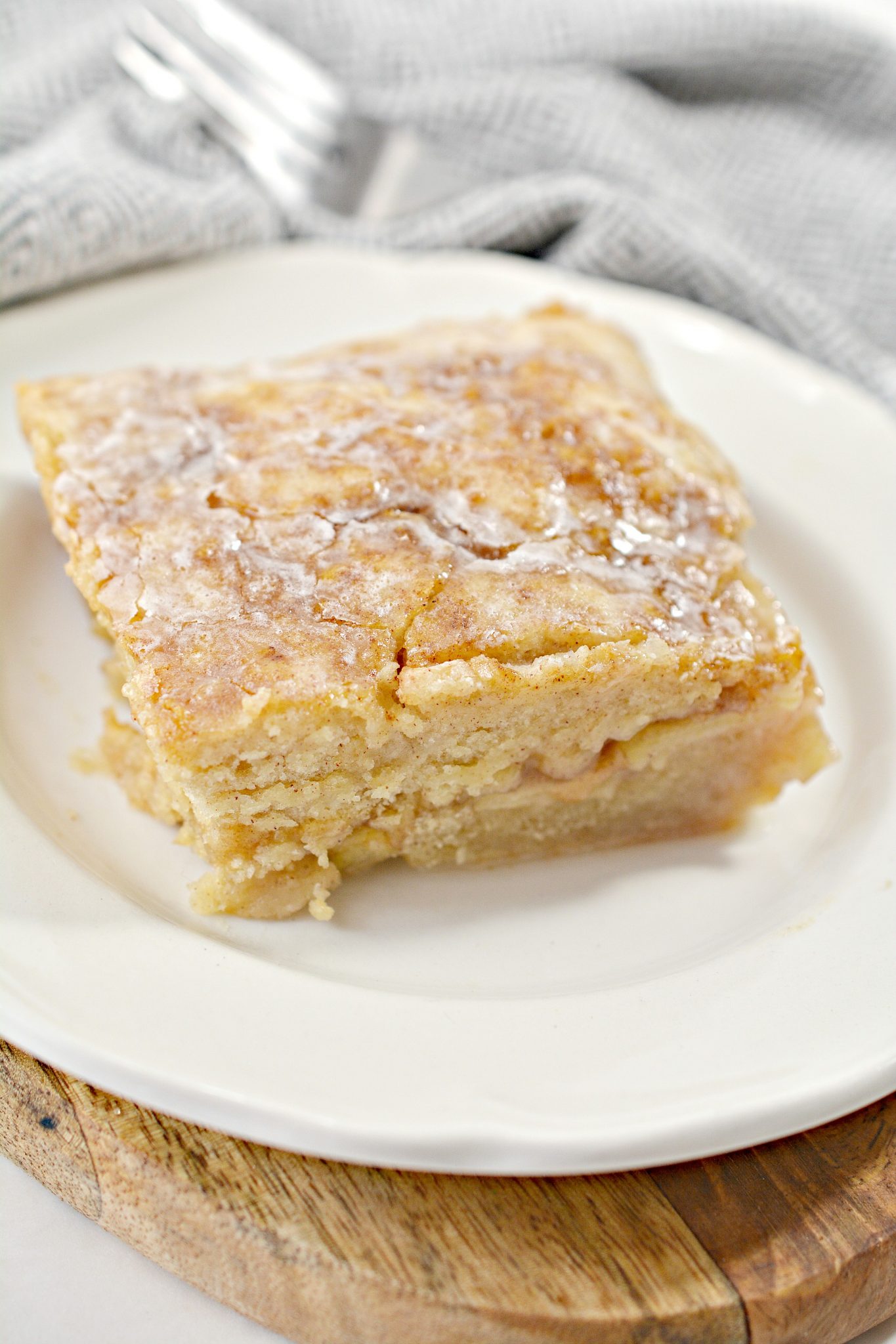 Apple Fritter Cake Recipe - Sweet Pea's Kitchen