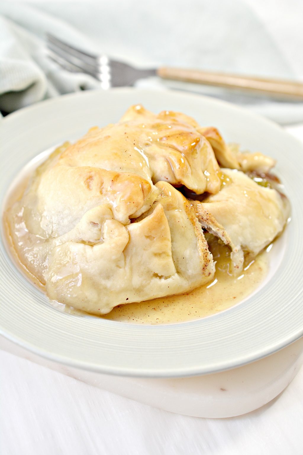 Old Fashioned Apple Dumplings