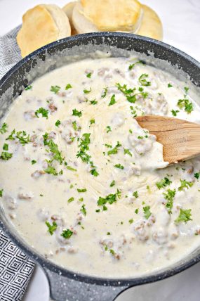 Pioneer Woman Sausage Gravy