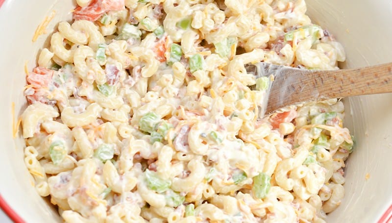 Bacon, Lettuce and Tomato Macaroni Salad - Sweet Pea's Kitchen