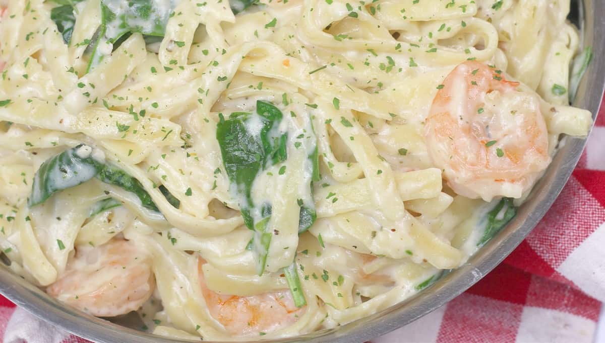 Shrimp Fettuccine Alfredo - Sweet Pea's Kitchen