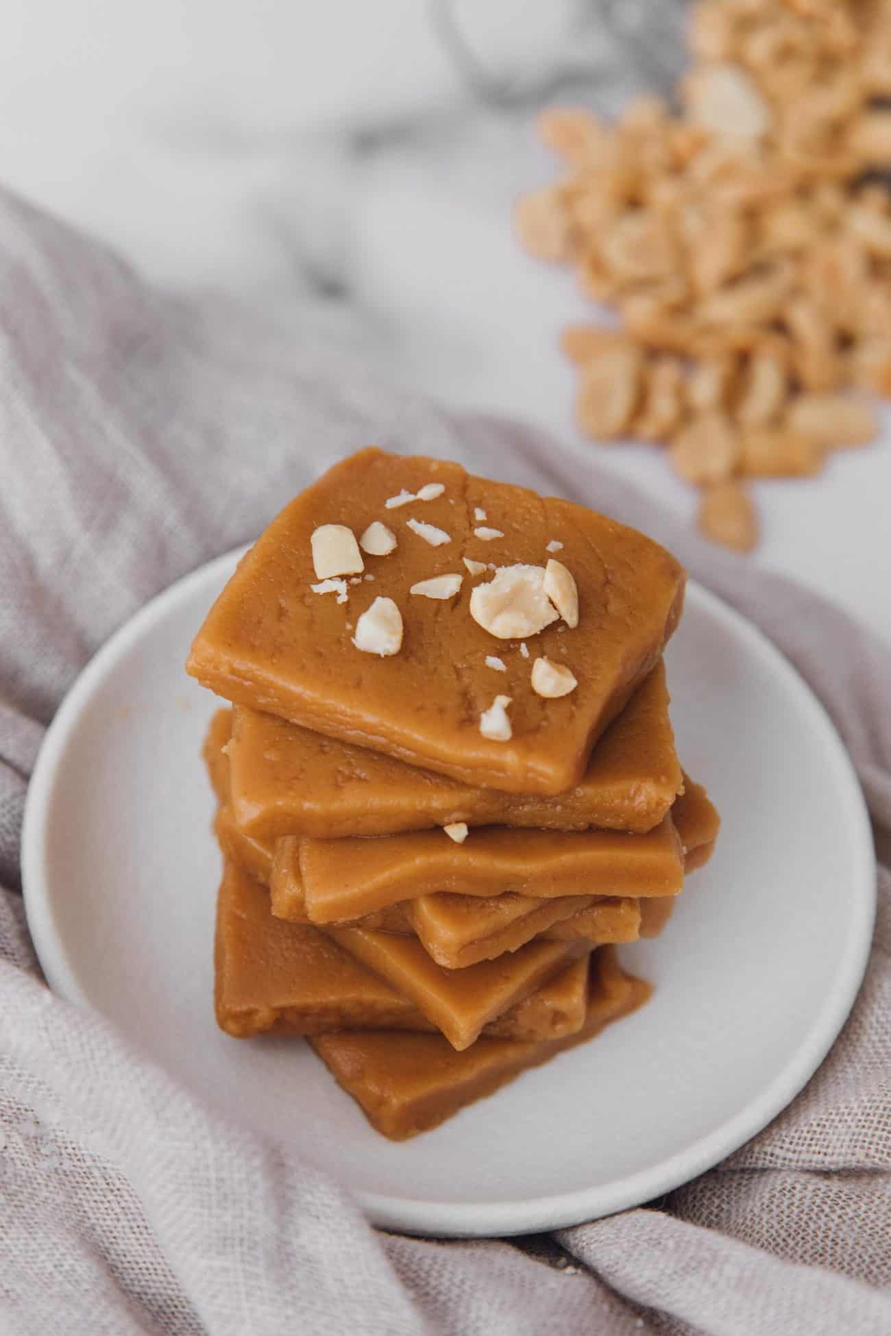 2-ingredient Peanut Butter Freezer Fudge